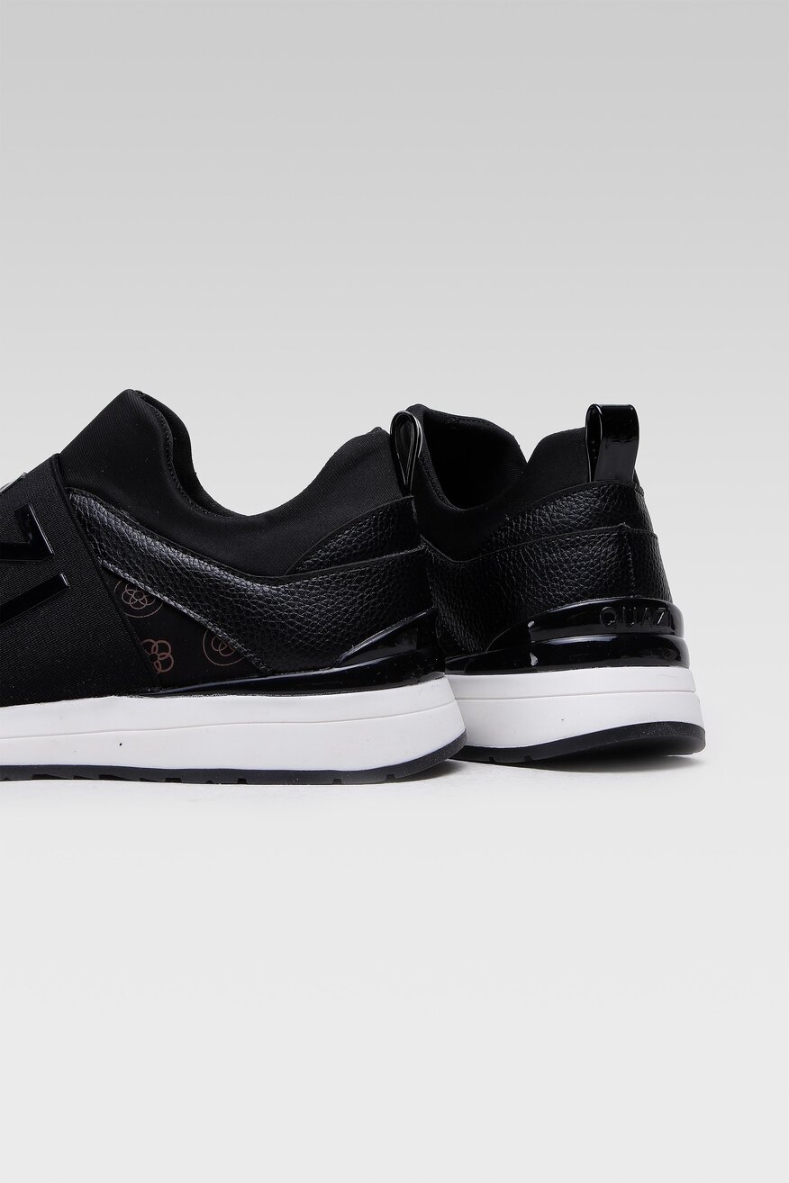 
                Quazi - Sneakersy z printem czarne - 5904248457990