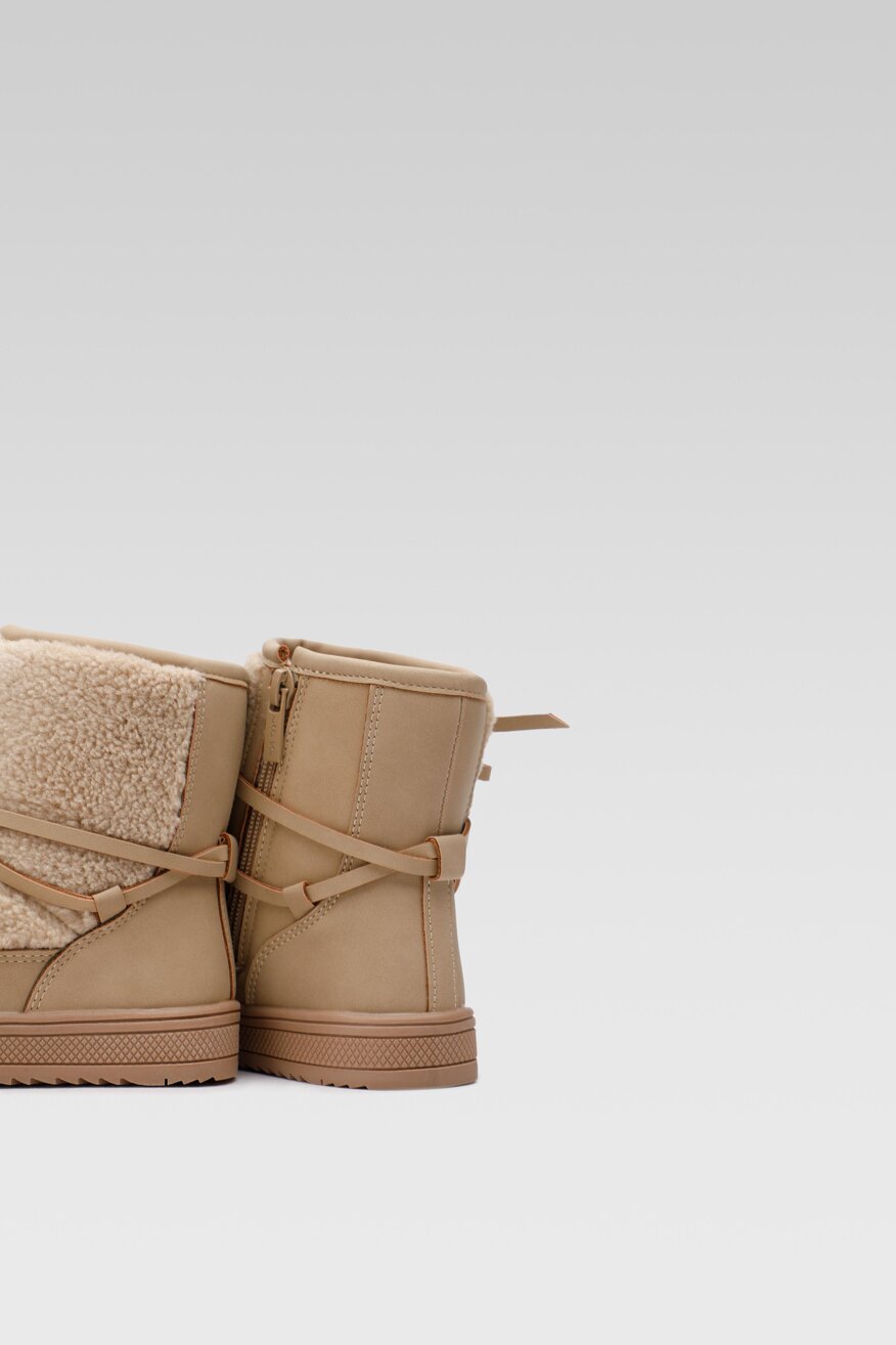 
                Csizma Nelli Blu BÉZS - 5904862387161