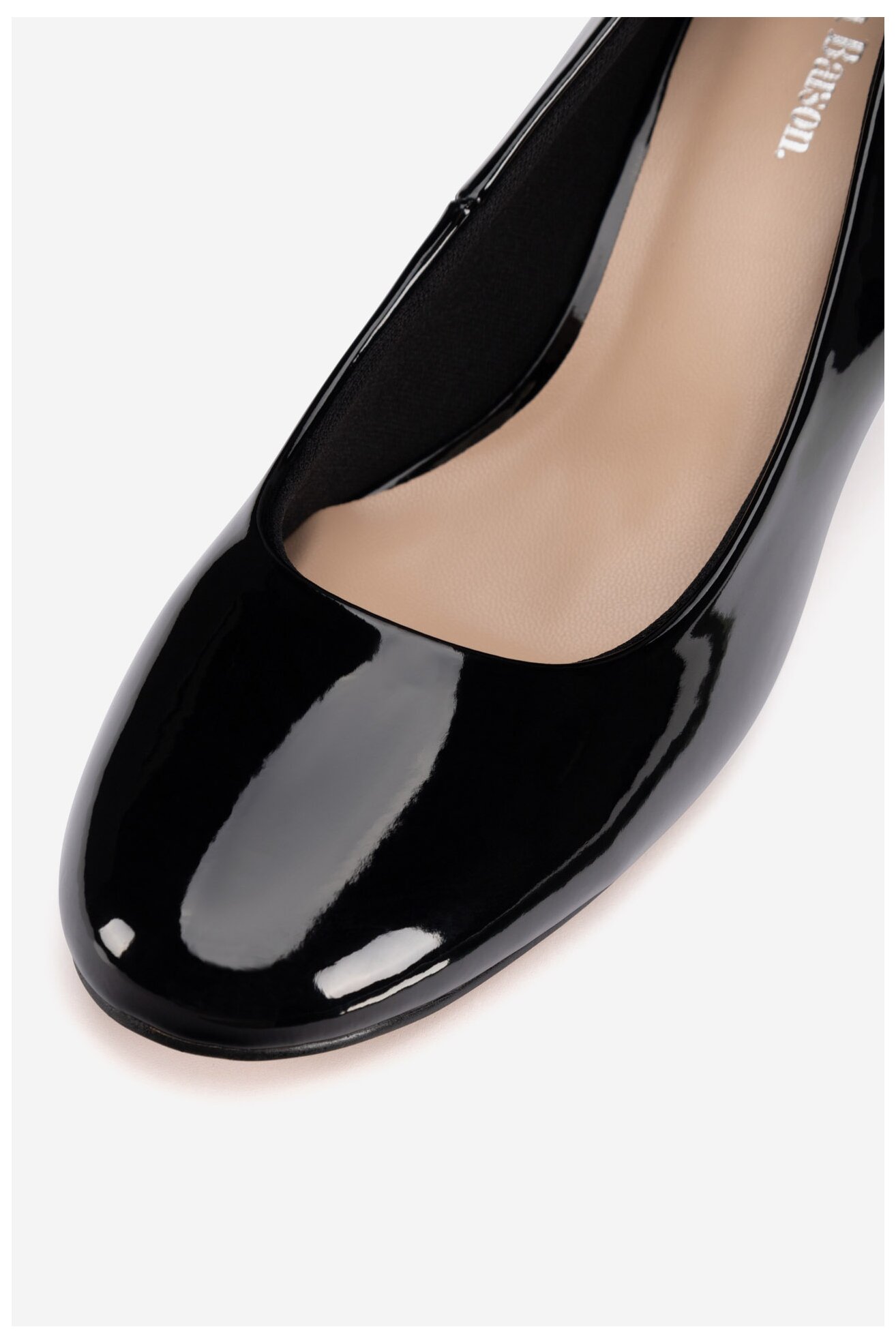 Lodičky Clara Barson WYL3811-1 ČERNÁ