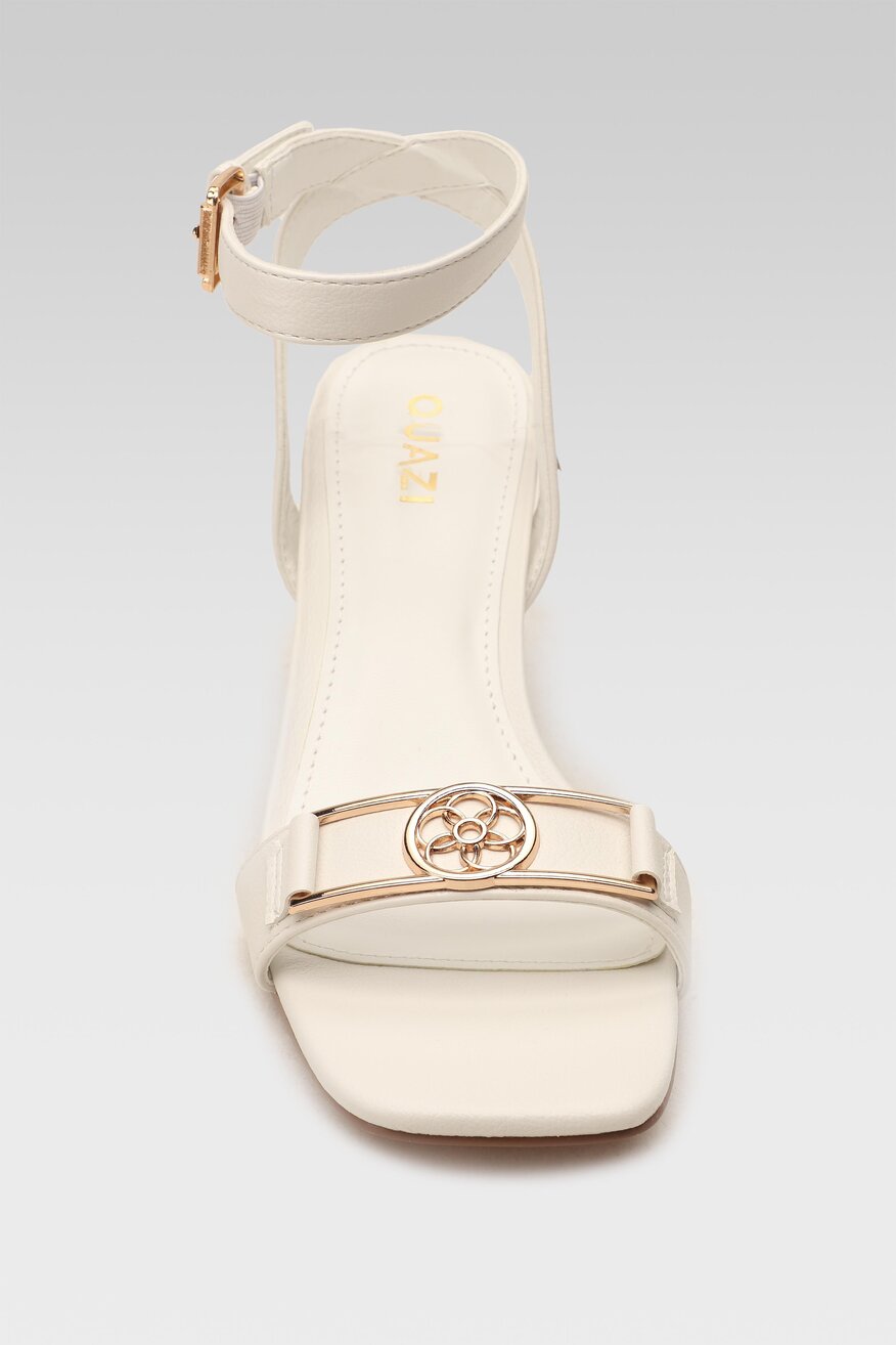 
                Quazi - Sandały na słupku - 5904248382940