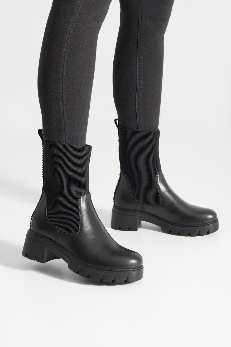 
                Ботильйони Lasocki ЧОРНИЙ - 5905588121077