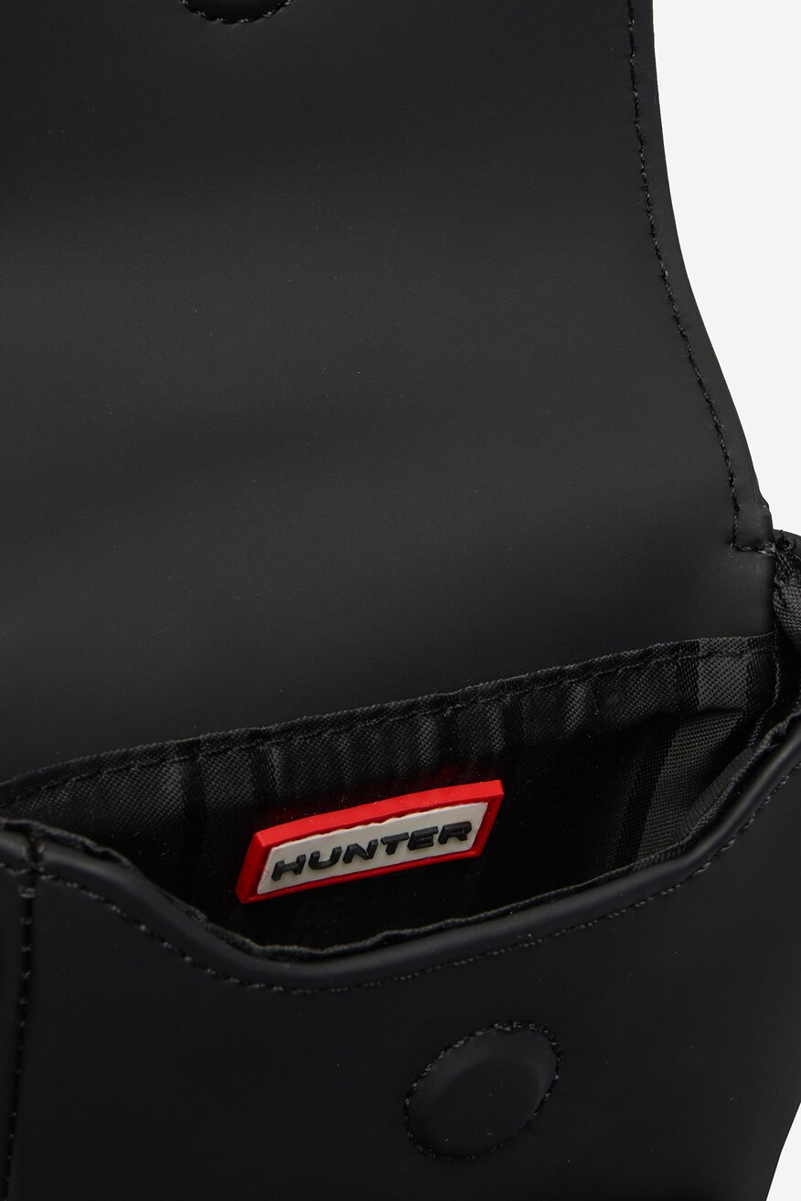 
                Дамска чанта HUNTER ЧЕРЕН - 5906751510926