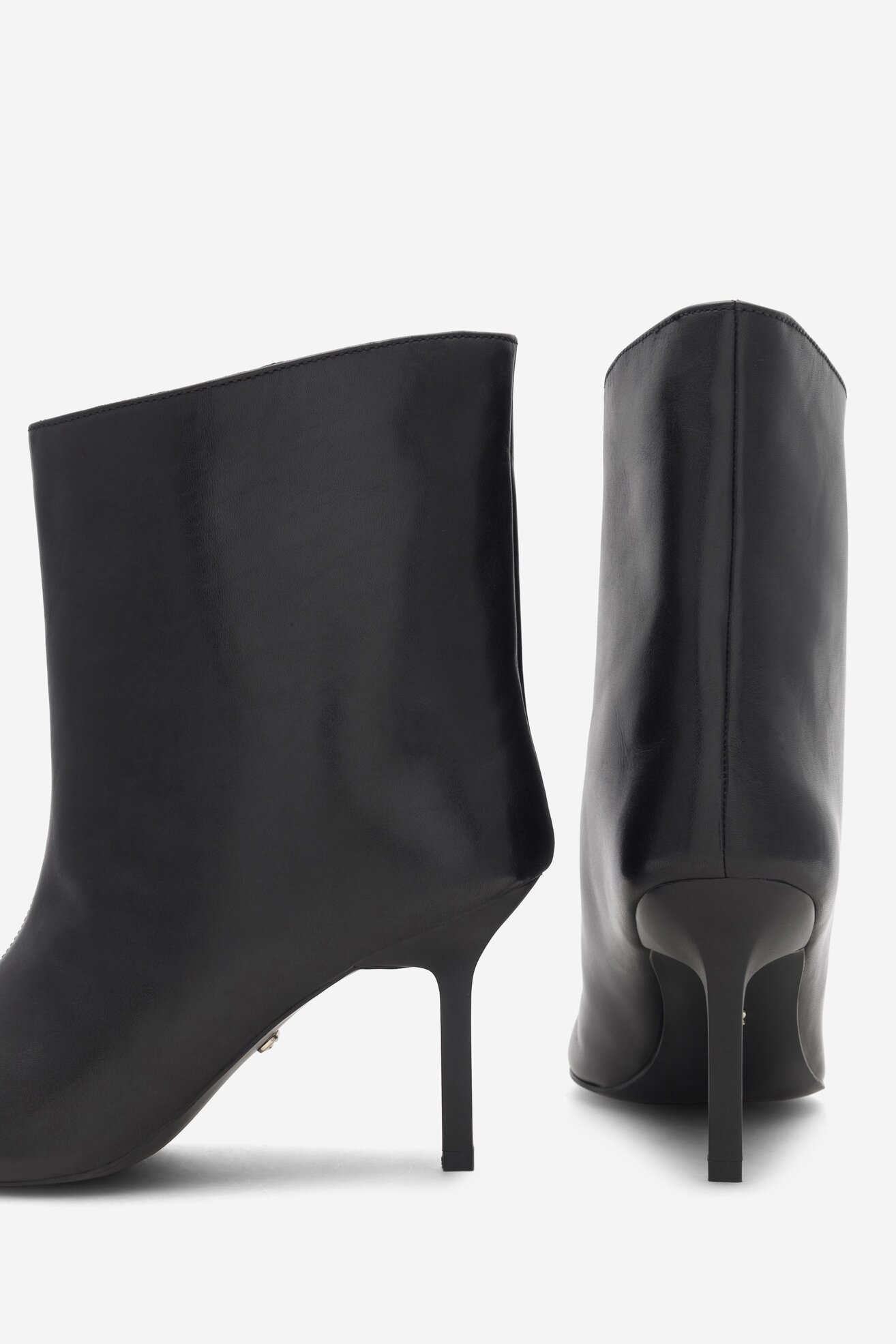 Bokacsizma Gino Rossi IRINA-110518 FEKETE