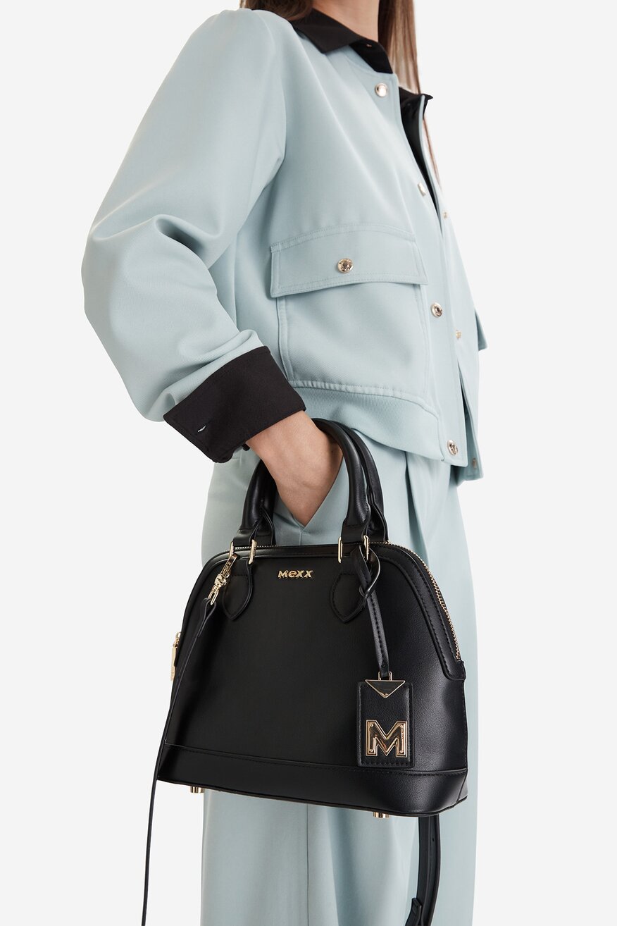 
                Сумка З Ремінцем Mexx ЧОРНИЙ - 5906751563199