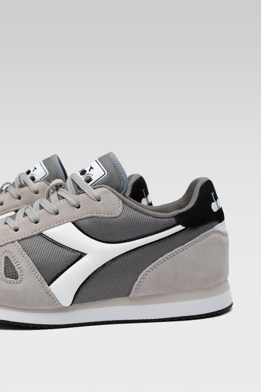 
                Кросівки спортивні Diadora СІРИЙ - 5904248293123