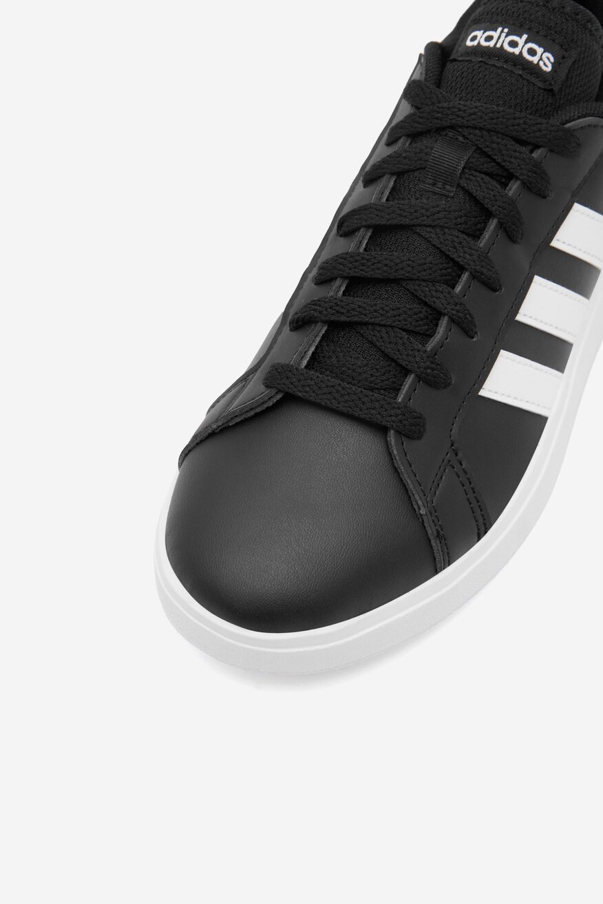 
                Sportska obuća ADIDAS CRNA - 5905588187370