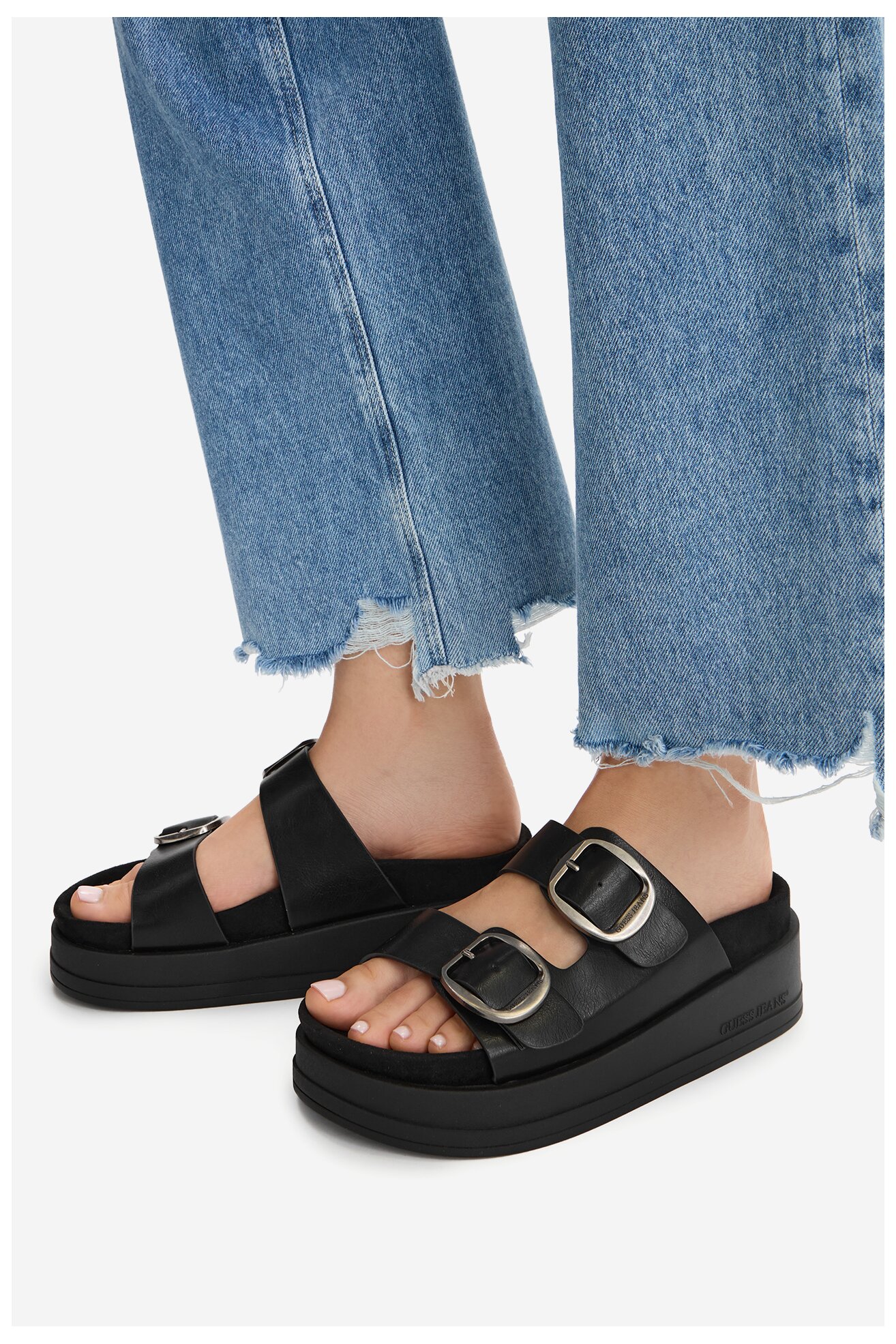 Klapki GUESS JEANS CWBEO-HY62273-6 Czarny