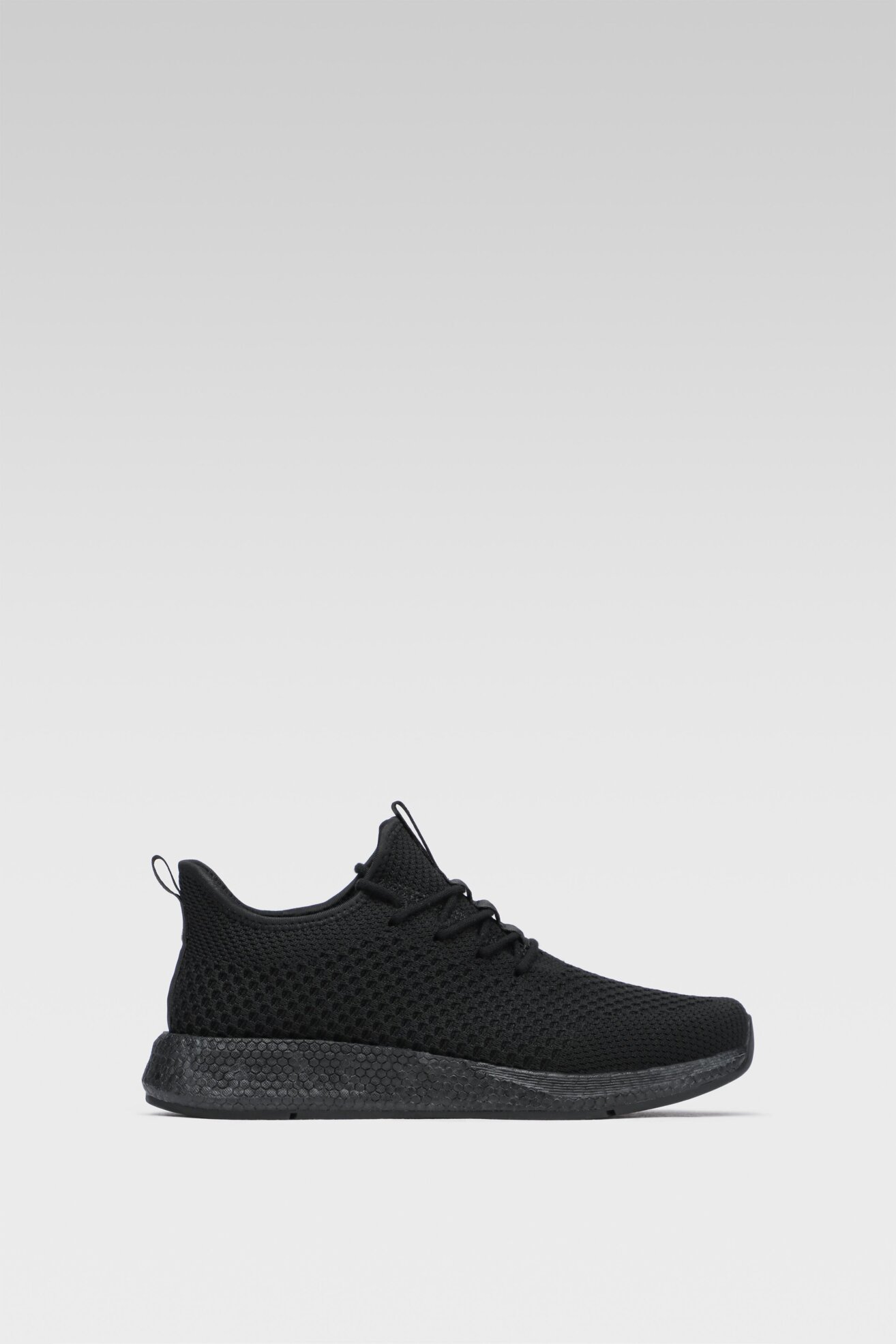 Obuwie sportowe Sprandi MP07-GVA1 Czarny