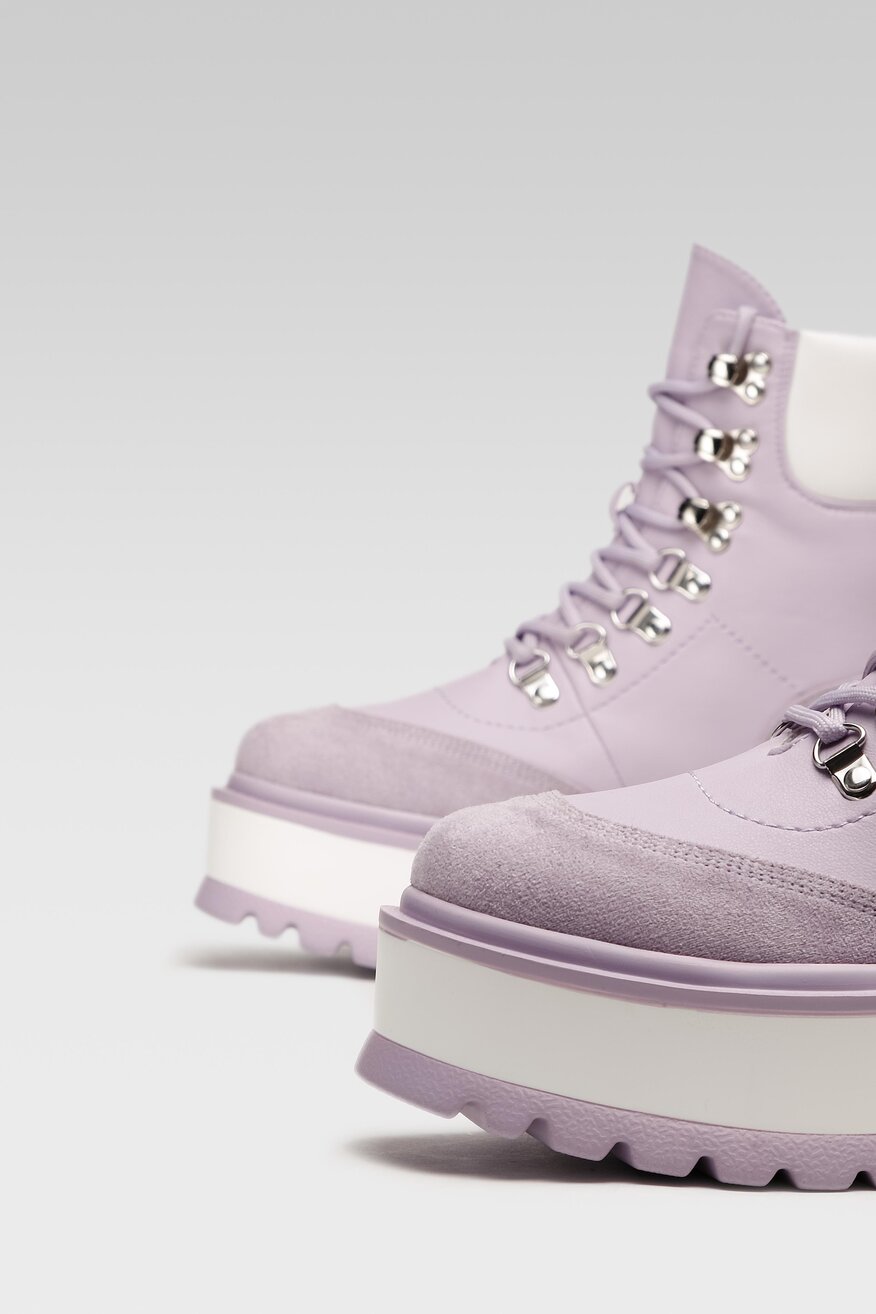 
                DeeZee - Trzewiki na platformie - 5904862041025