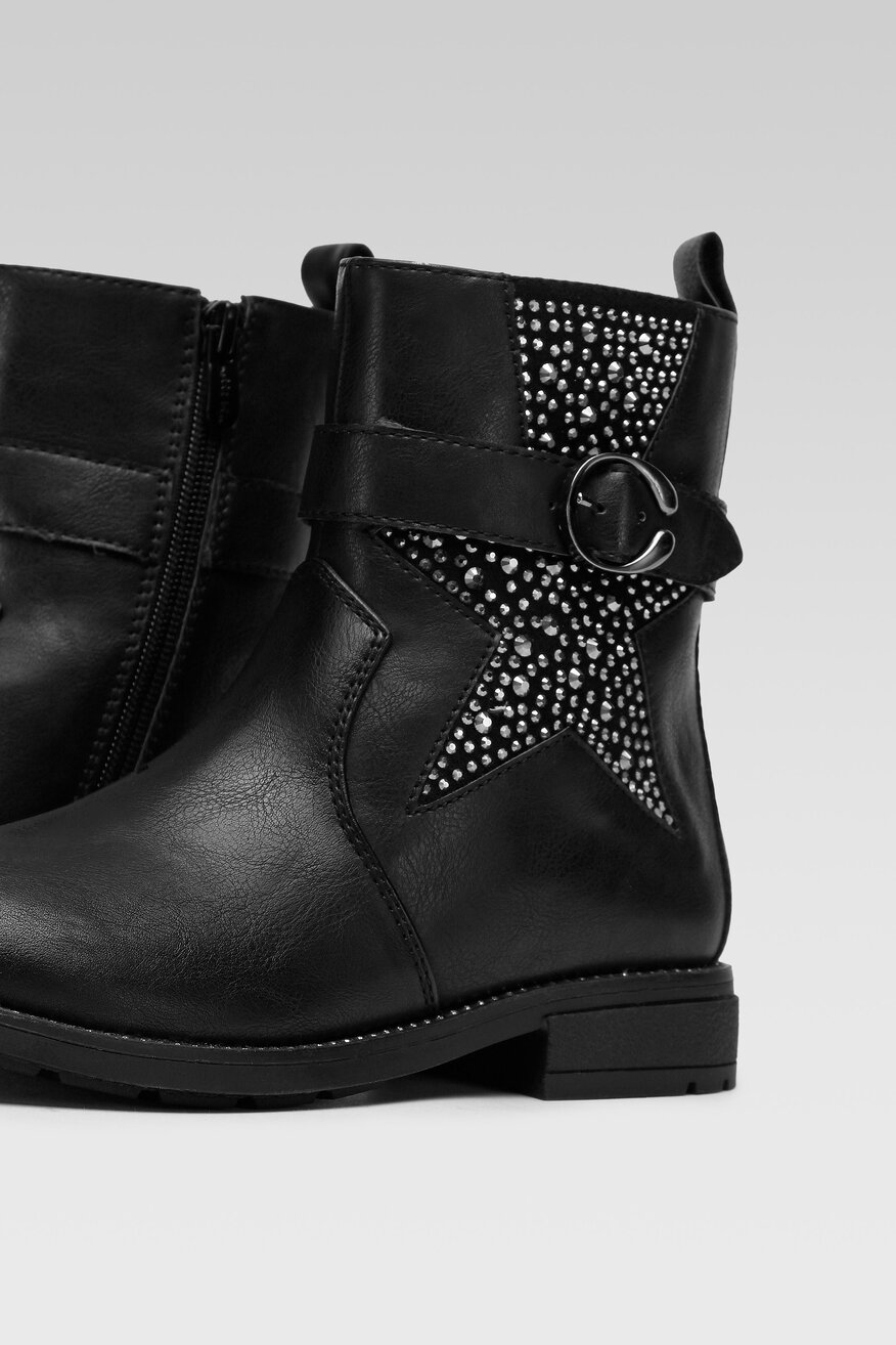 
                Чобіт Nelli Blu ЧОРНИЙ - 5904248043285