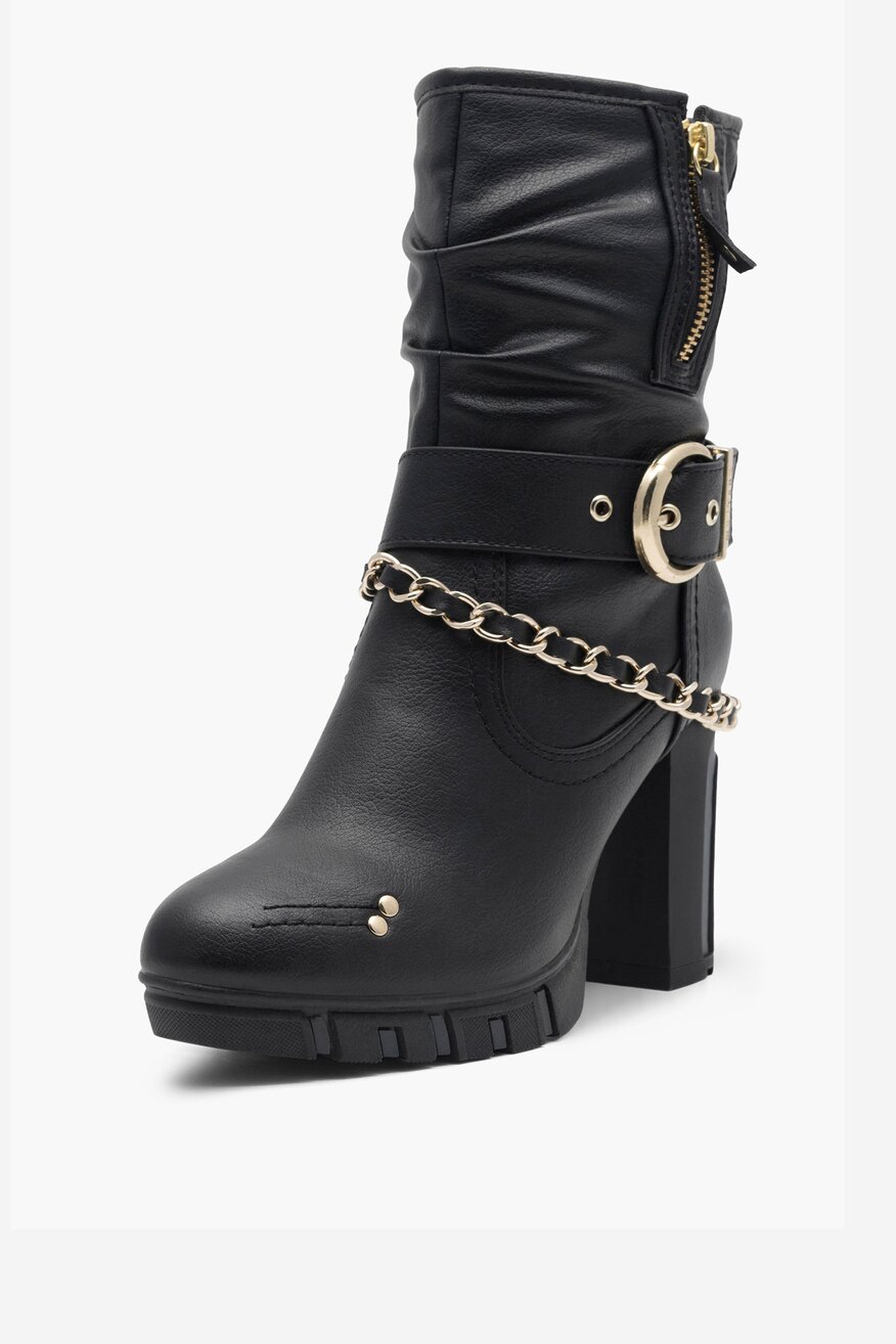 
                Ботуши Mustang ЧЕРЕН - 5905588861225