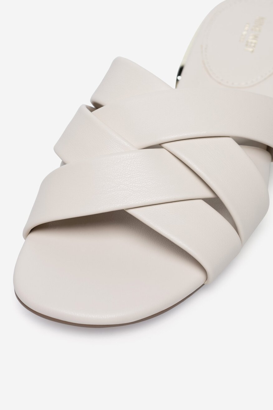 Джапанки NINE WEST БЕЖОВ - 5905588606000