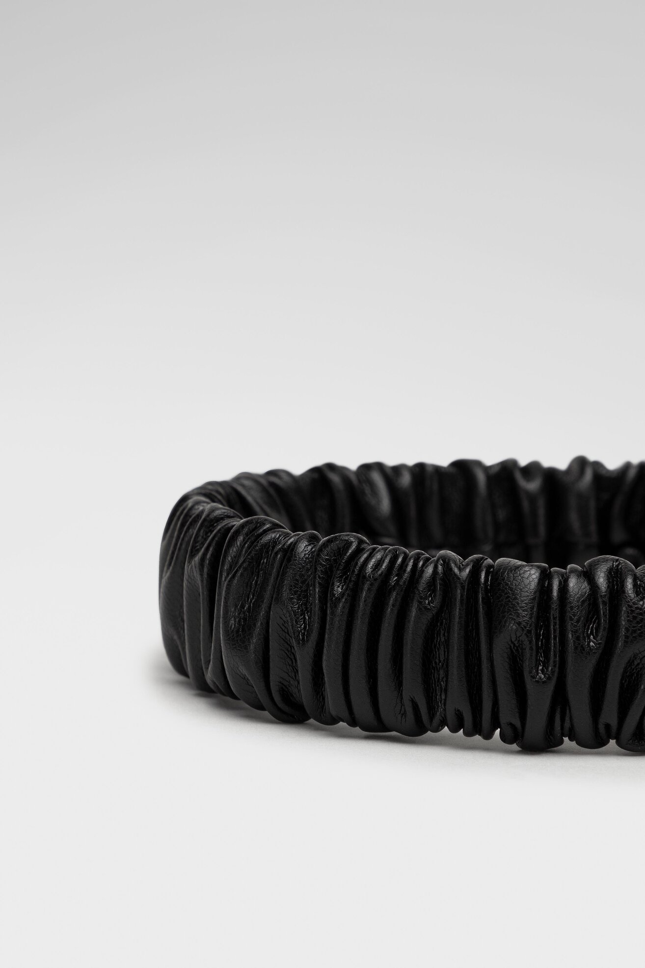 Opaska do włosów ACCCESSORIES 1WA-005-AW21 Czarny