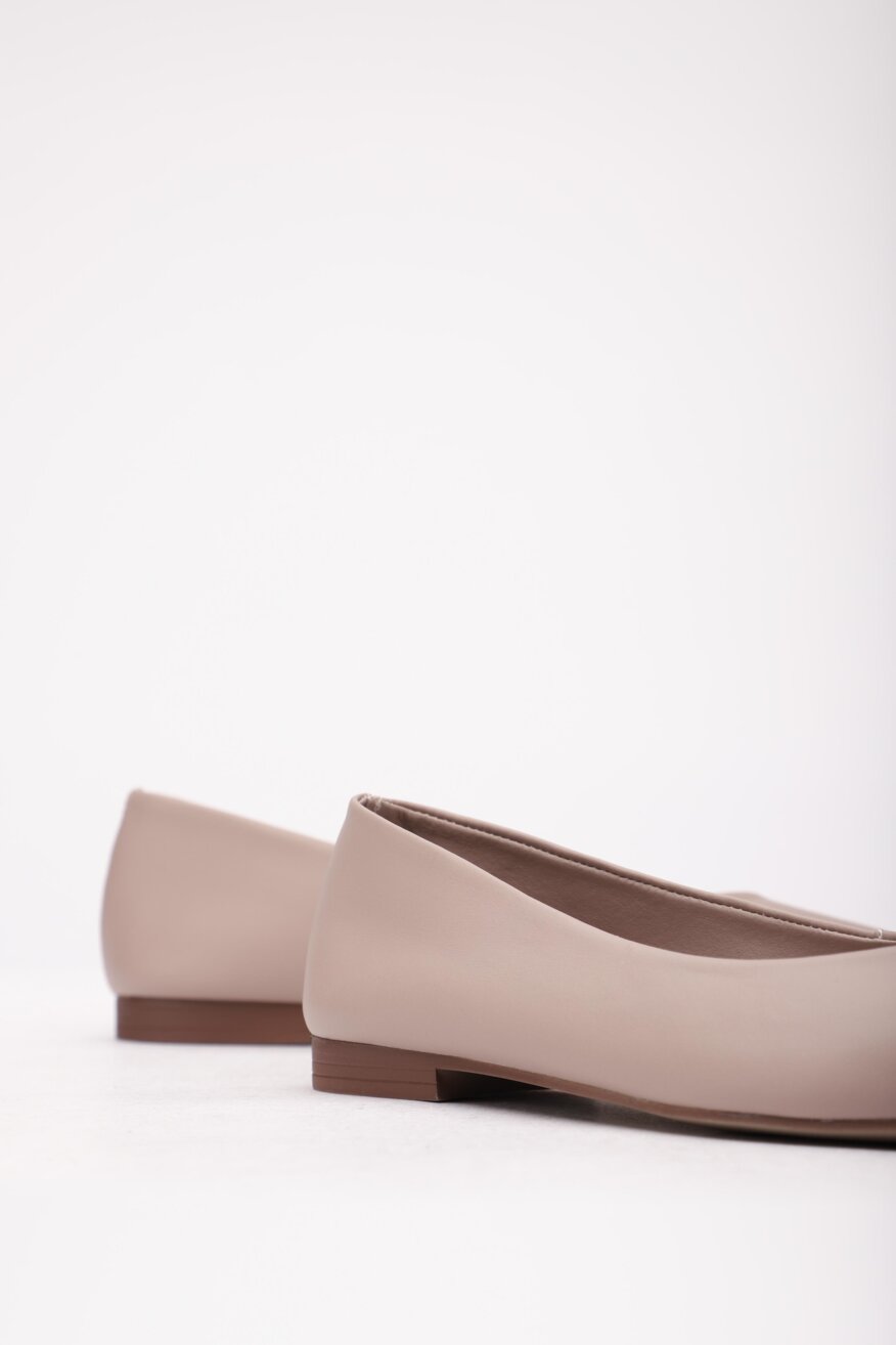 
                Gino Rossi - Skórzane baleriny różowe - 5903698437828