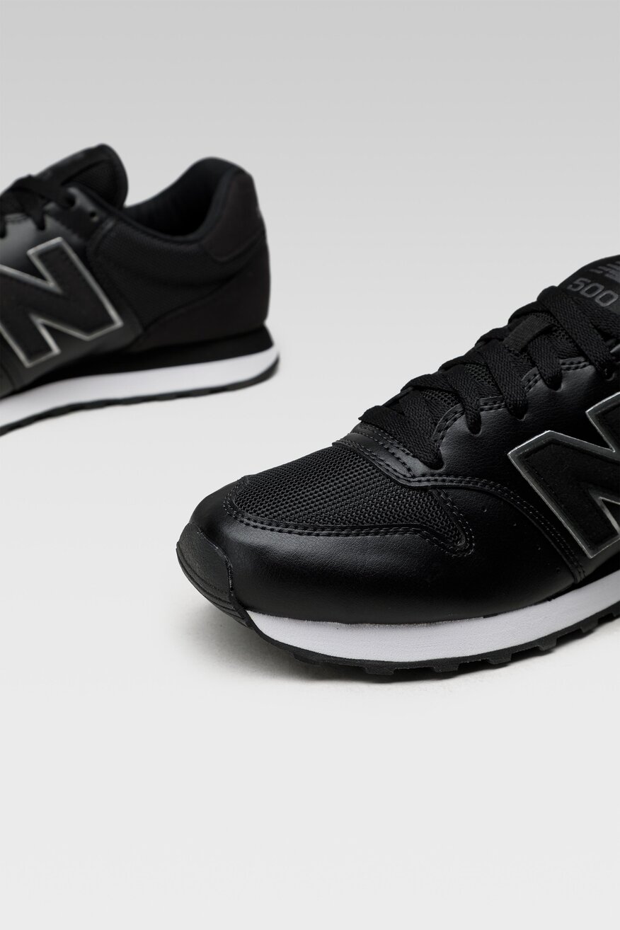 
                New Balance - Obuwie sportowe czarne sznurowane - 5903698714127