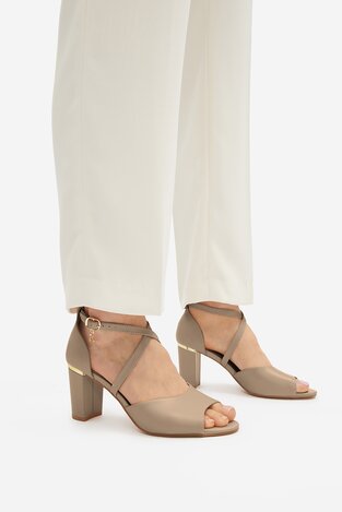 Сандалі Lasocki WYL3267-7Z БЕЖЕВИЙ