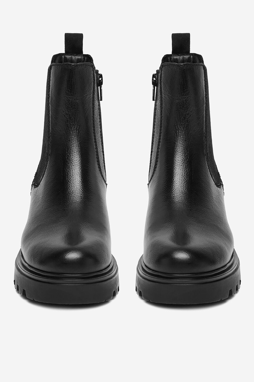 
                Kratke čizme Lasocki CRNA - 5906751354407