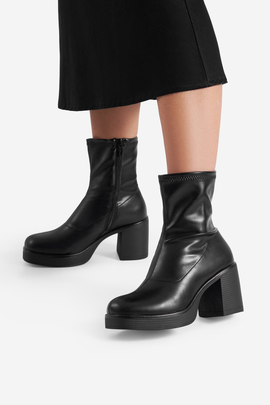 Jenny Fairy - Botki na słupku - 5905588913979