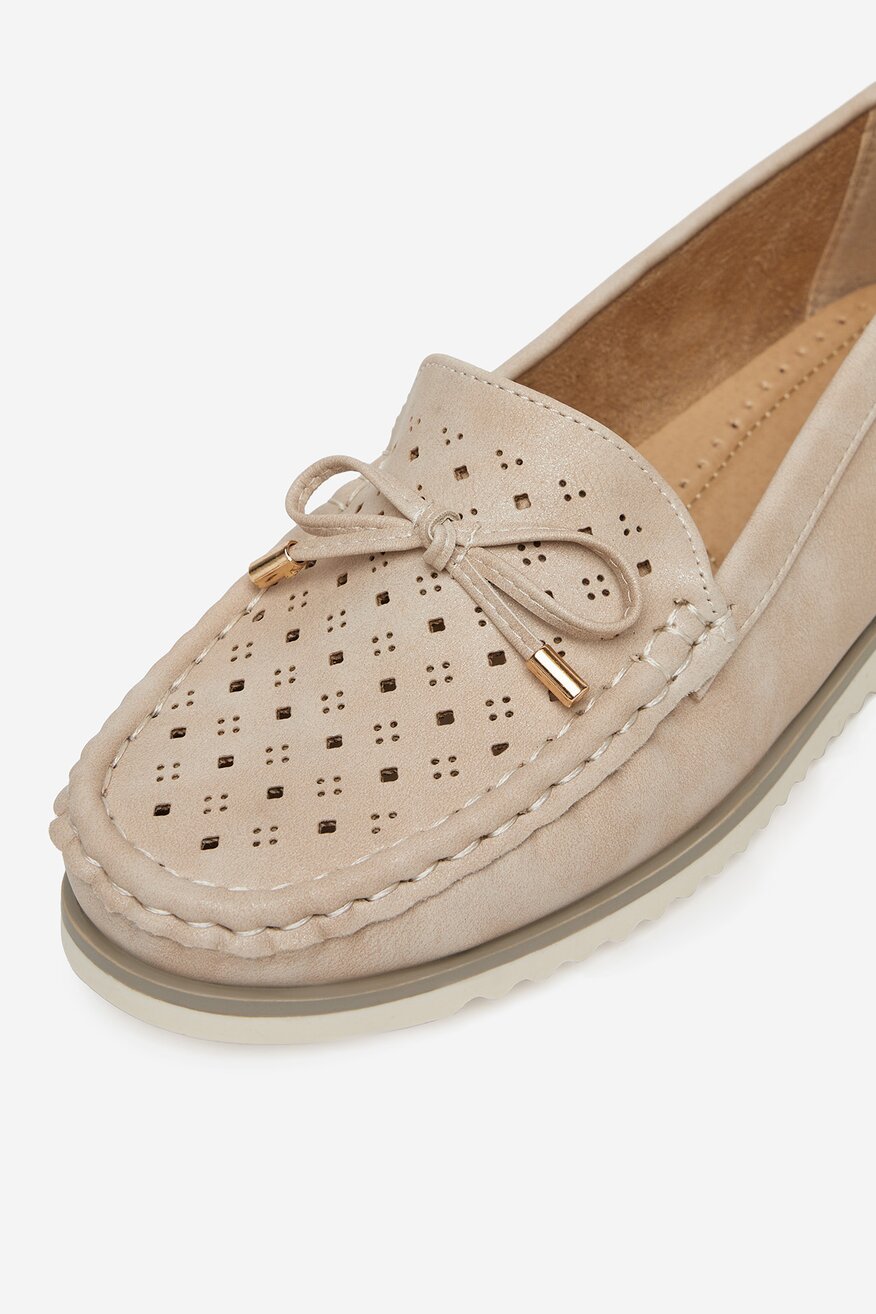 
                Mokasine Clara Barson BEŽ - 5903698762418