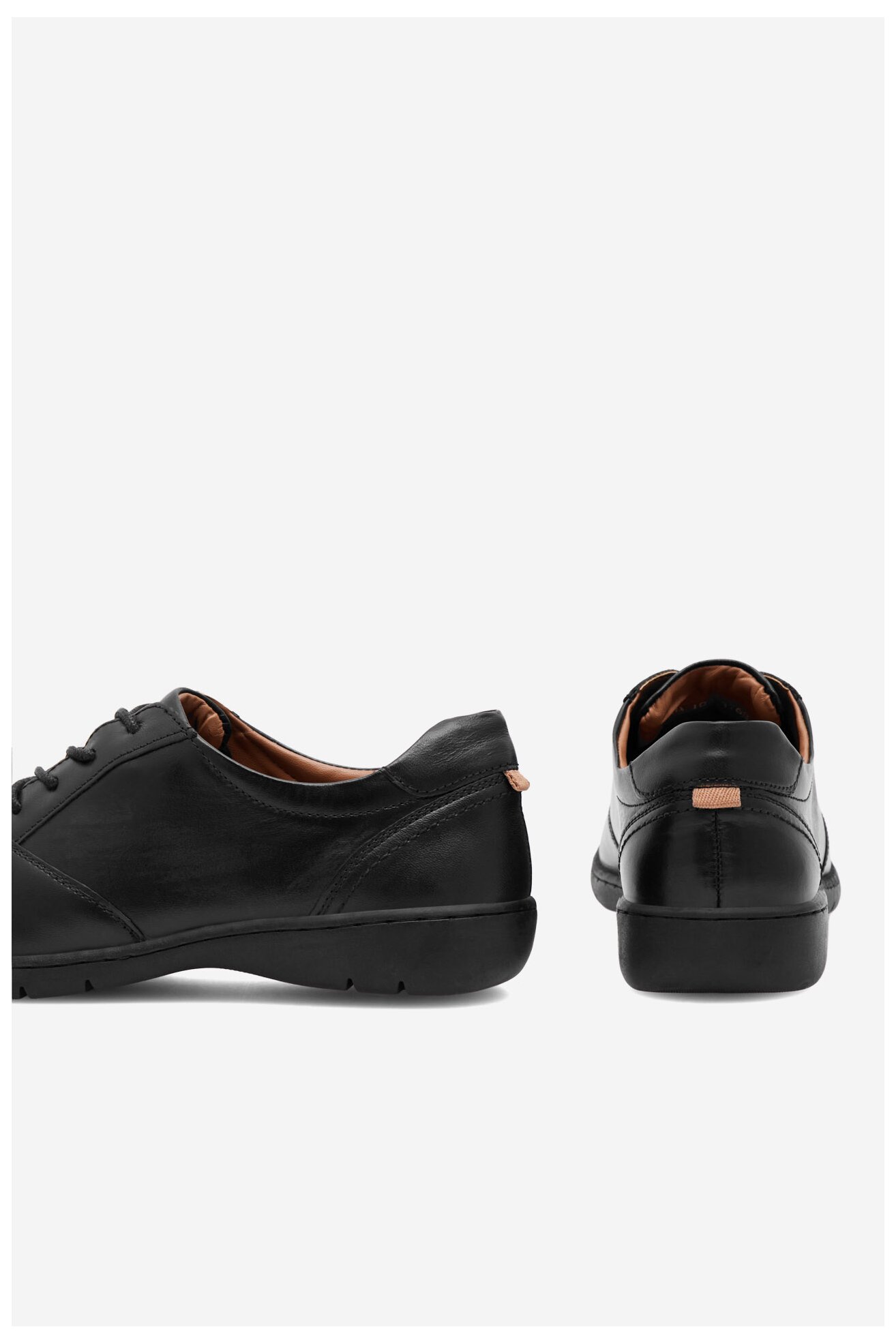 Półbuty Go Soft WI23-LENA-10 Czarny