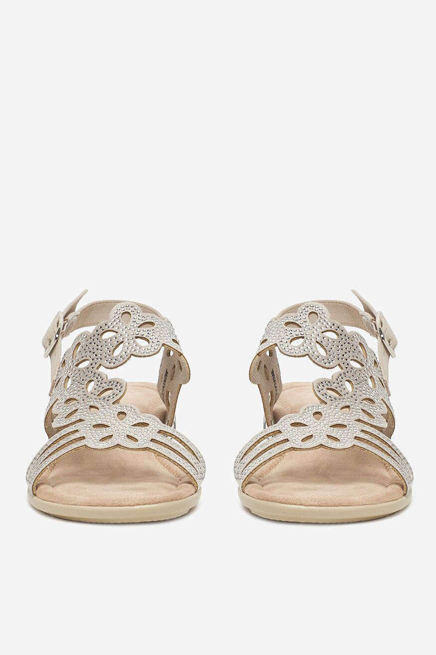 
                Clara Barson - Sandały - 5904862999487