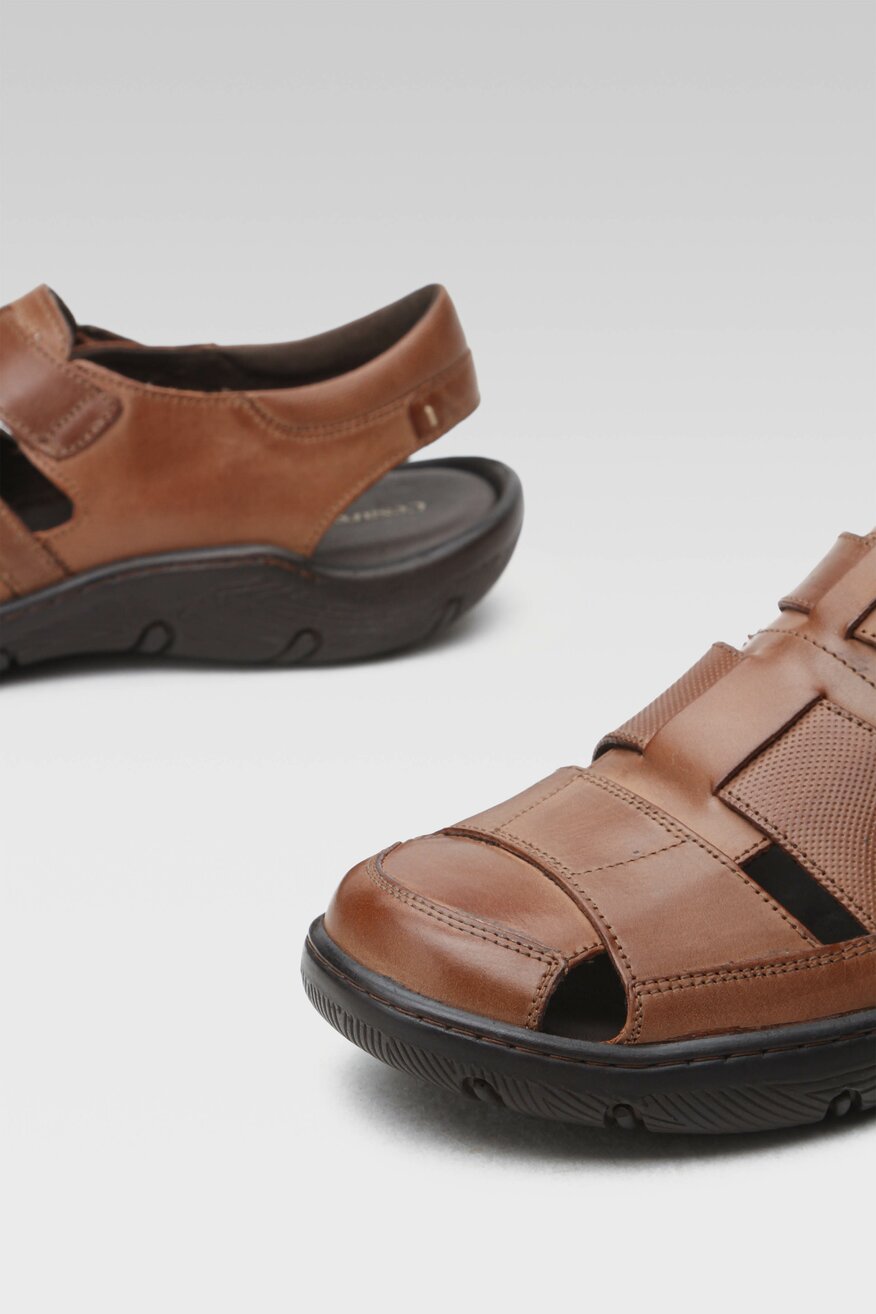 
                Cesare Cave - Sandały skórzane - 5904248360139