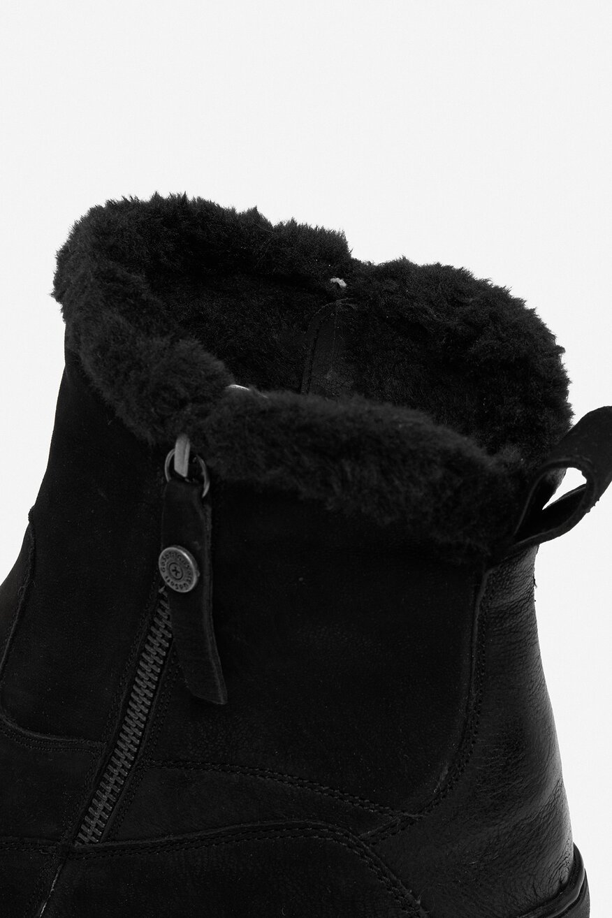 
                        Kratke čizme Go Soft CEO-WI23-NUREN-01 CRNA - 5906751232569