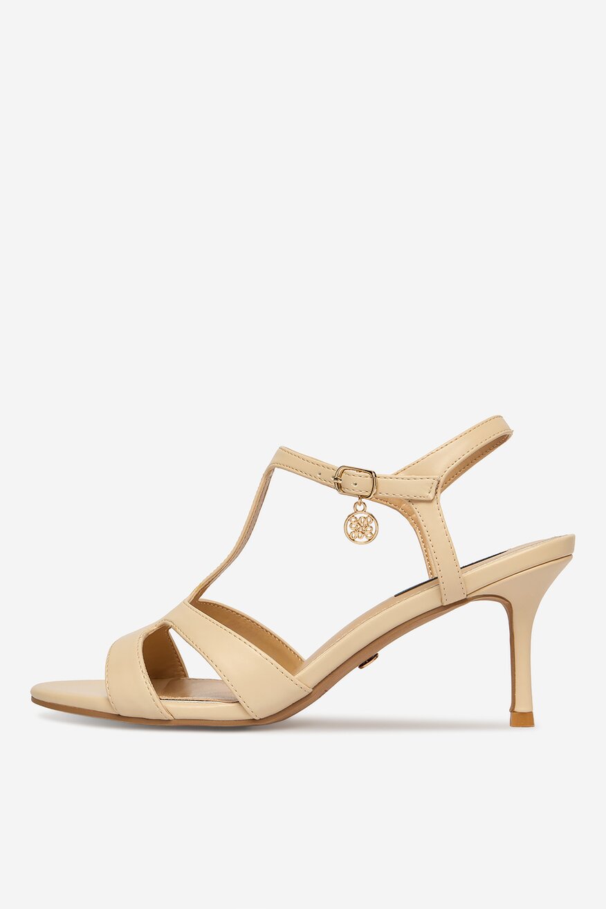 
                NINE WEST - Sandały na szpilce - 5906751116777