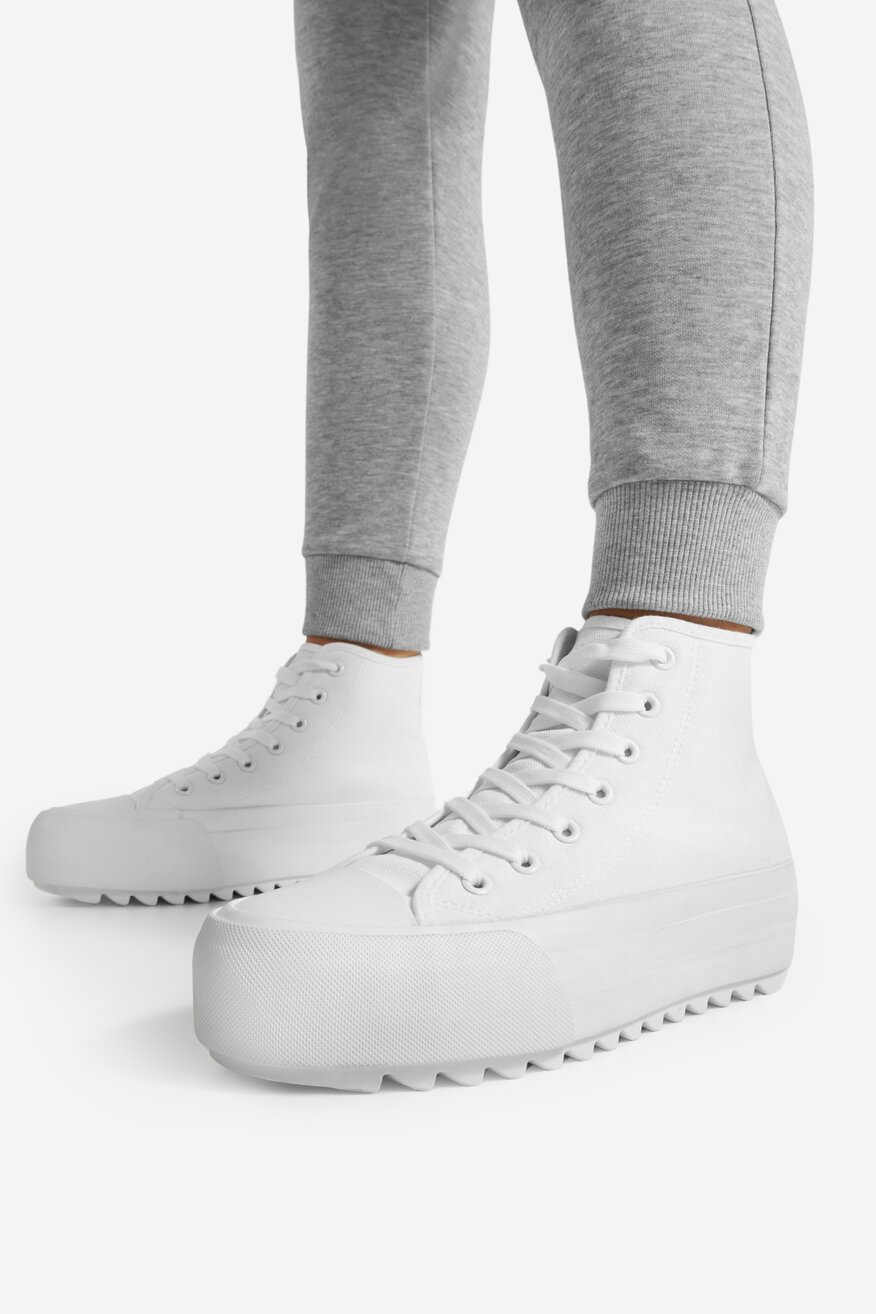 
                Vászoncipő Jenny Fairy FEHÉR - 5905588891888