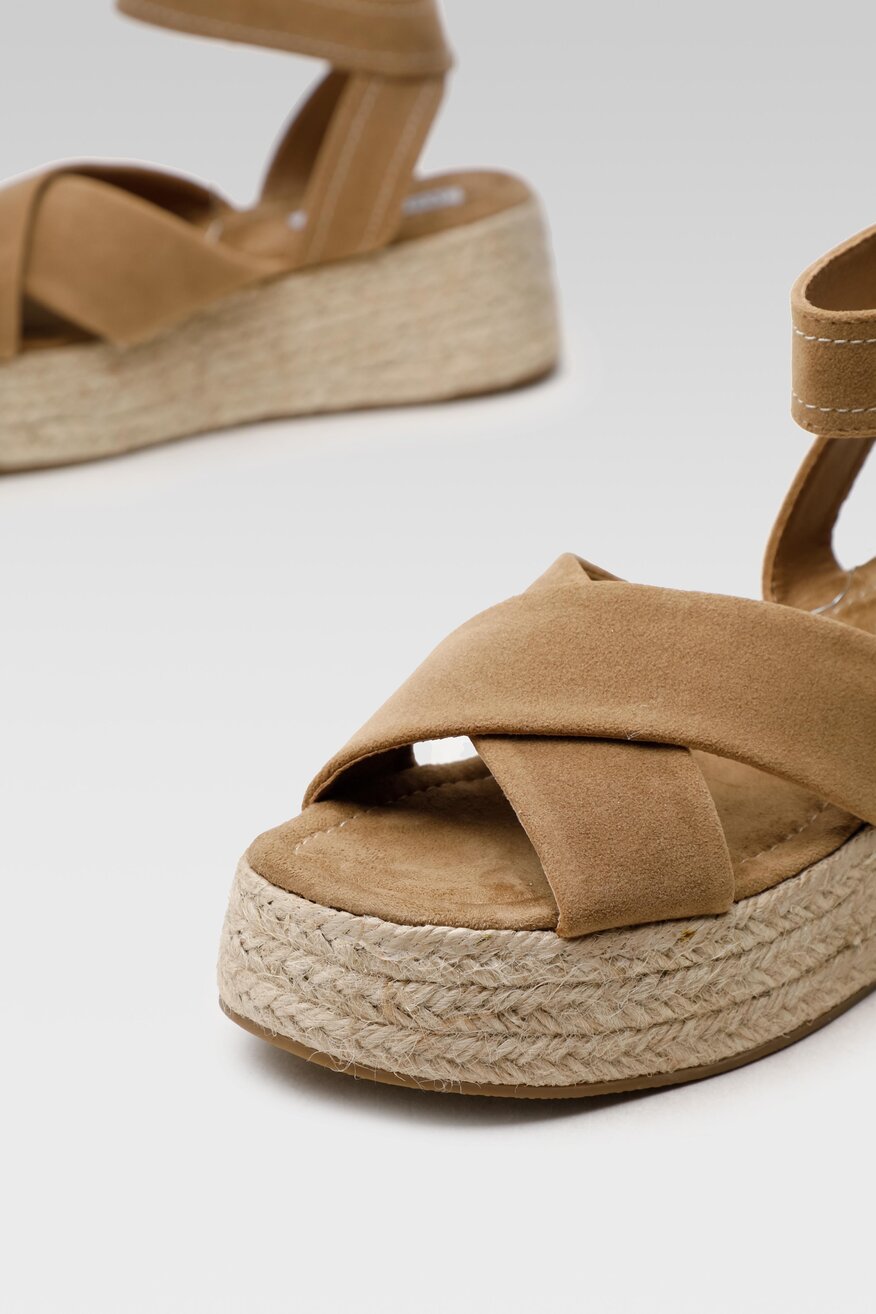 
                Jenny Fairy - Sandały boho brązowe - 5904248669058