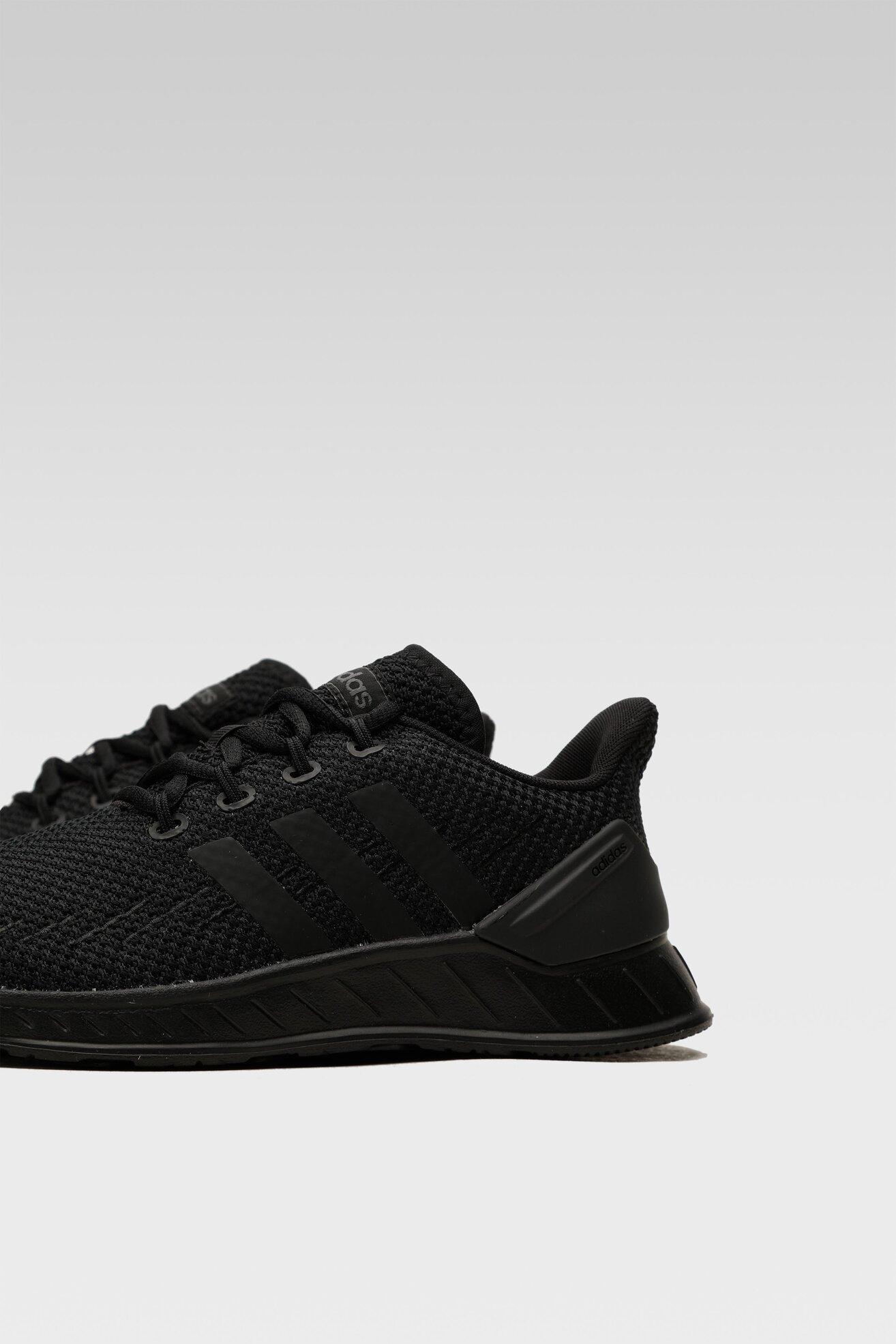 Obuwie sportowe adidas QUESTAR FLOW NXT K FZ2955 Czarny