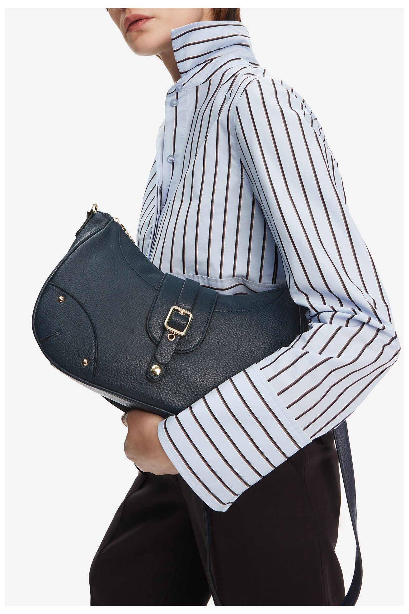 Kézitáska Lasocki C-LSK-M-001-08 SÖTÉTKÉK