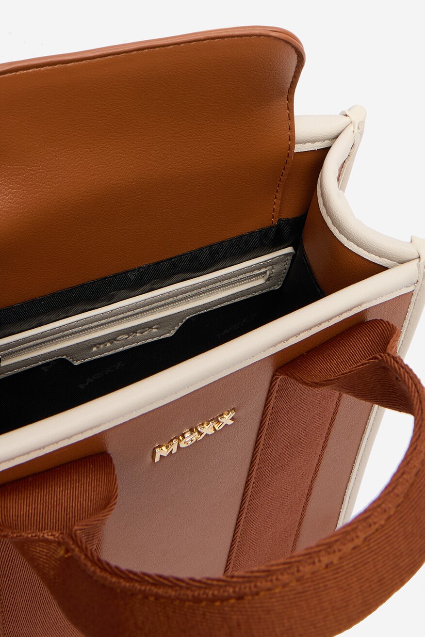 
                Сумка З Ремінцем Mexx ВЕРБЛЮЖИЙ - 5906751673836