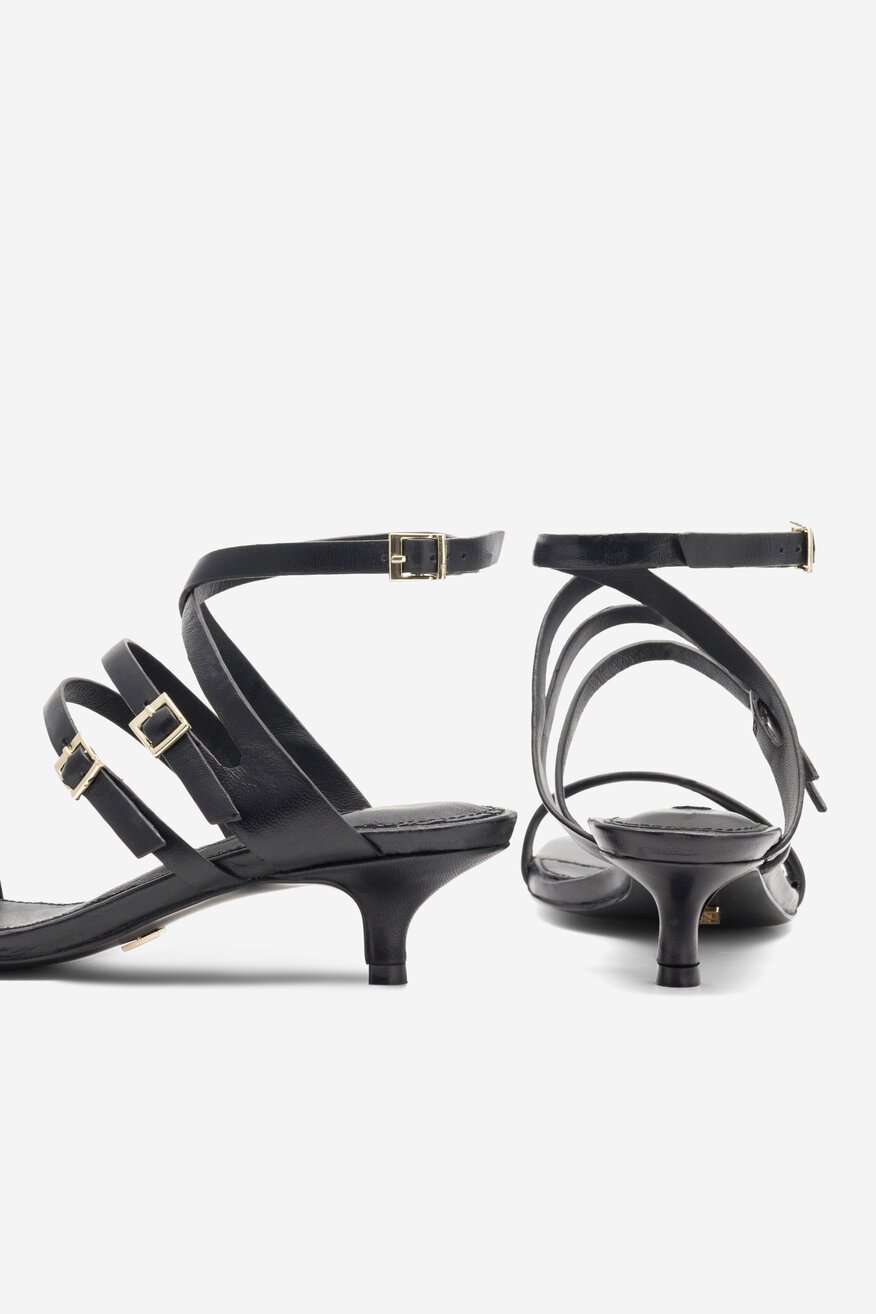 Gino Rossi - Skórzane sandały czarne - 5904862814414