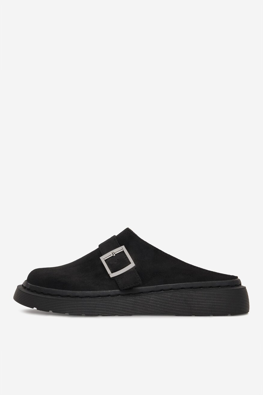 
                Шльопанець DeeZee ЧОРНИЙ - 5906751967157