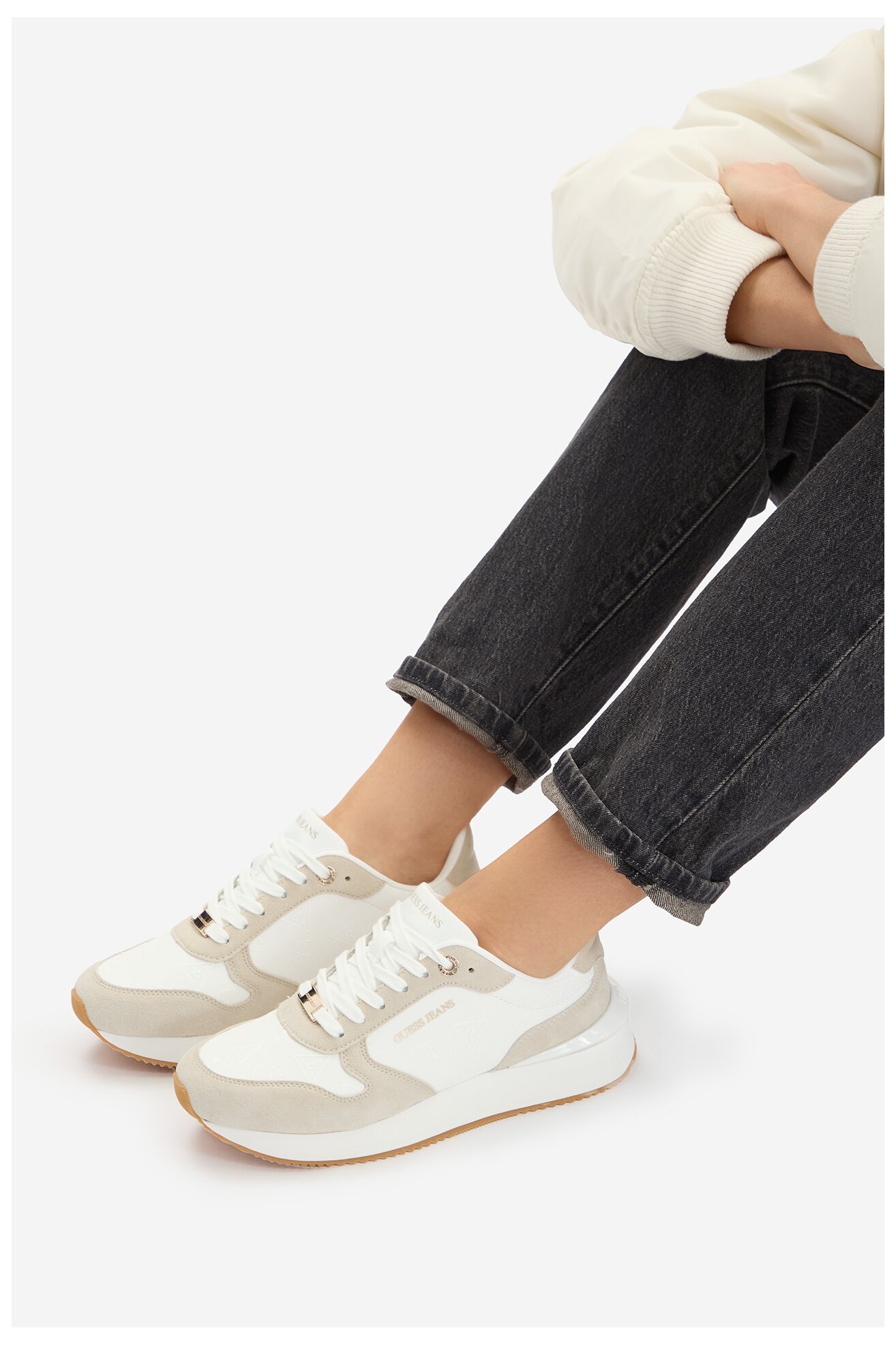 Patike GUESS JEANS CWBEO-K250087 BELA