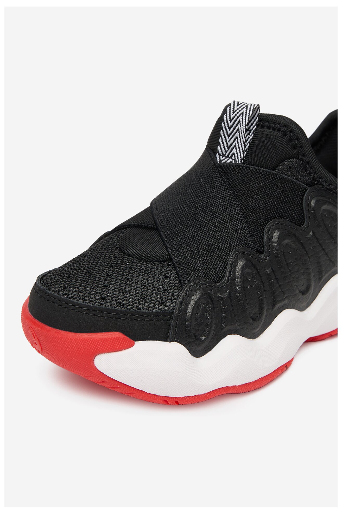 Obuwie sportowe SHAQ CEO-4X AQ95035Y-BR Czarny