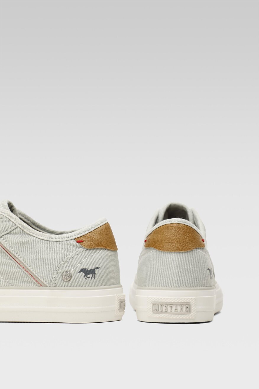 
                Mustang - Trampki szare - 5904248413026