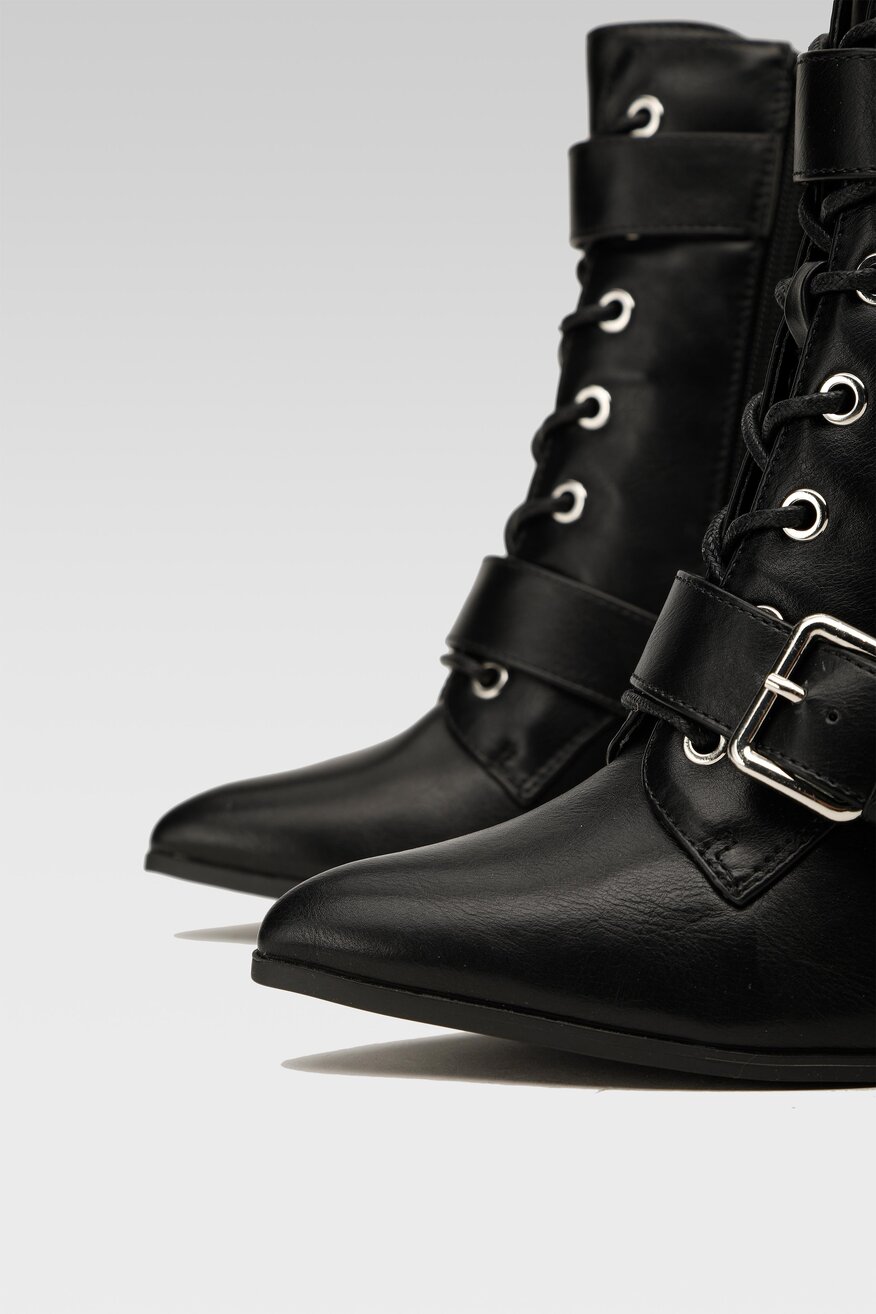 
                Bocanci DeeZee NEGRU - 5903698852263