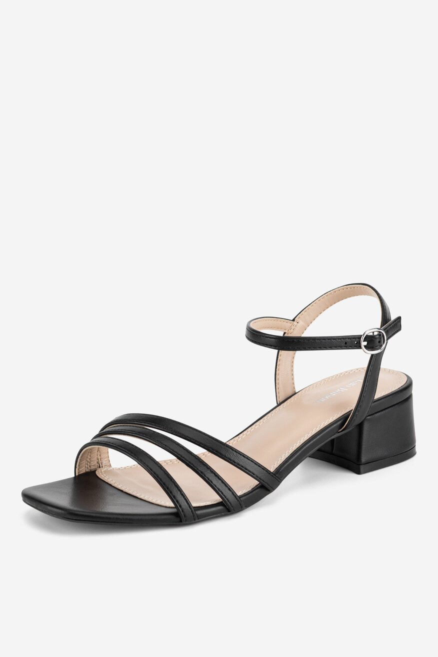 
                Szandál Clara Barson FEKETE - 5904862294667