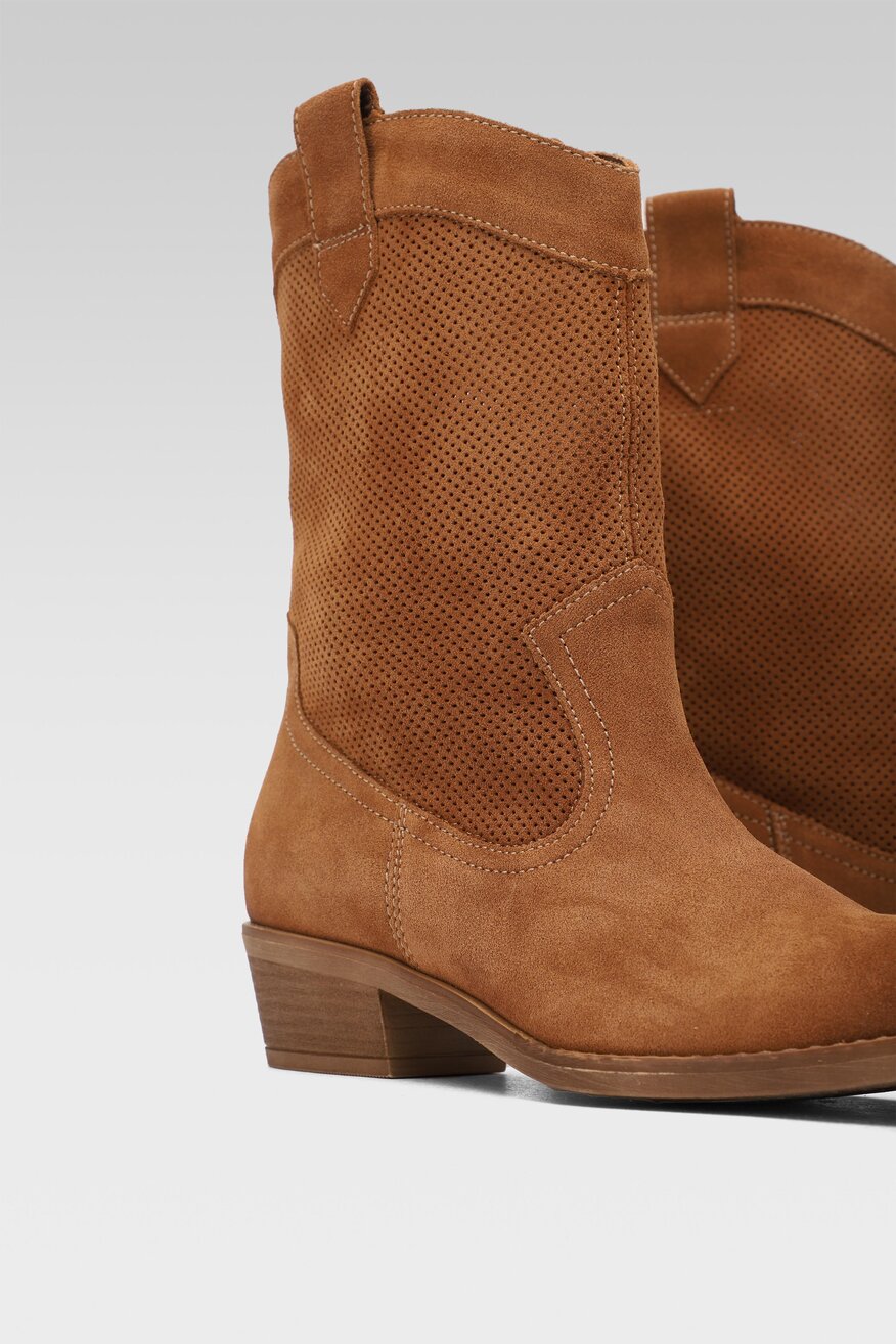 
                Lasocki - Botki zamszowe - 5903698555560