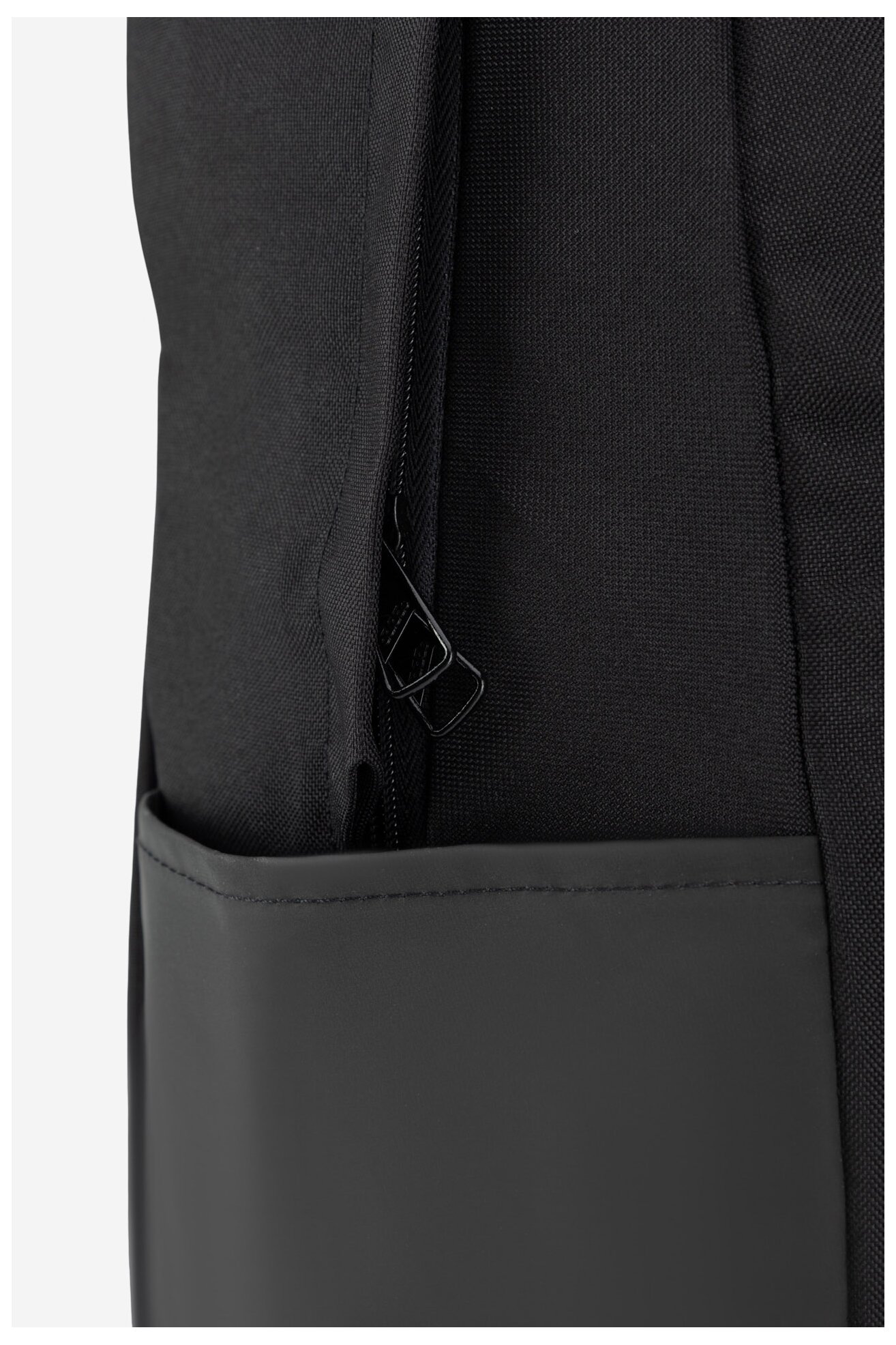 Раница adidas CLSC BOS BP IL5812 ЧЕРЕН