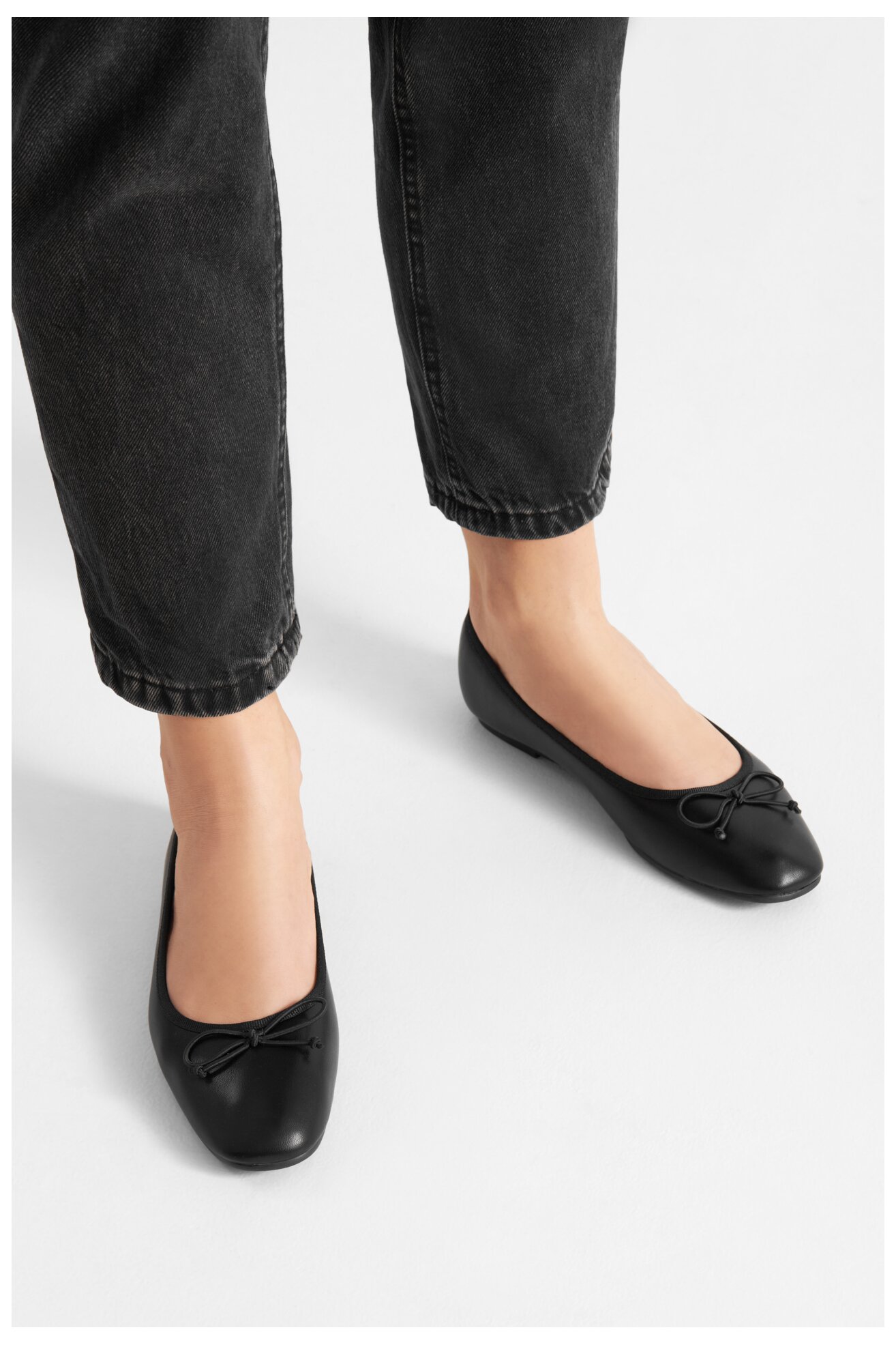 Baleriny Jenny Fairy LS5399-25 FEKETE