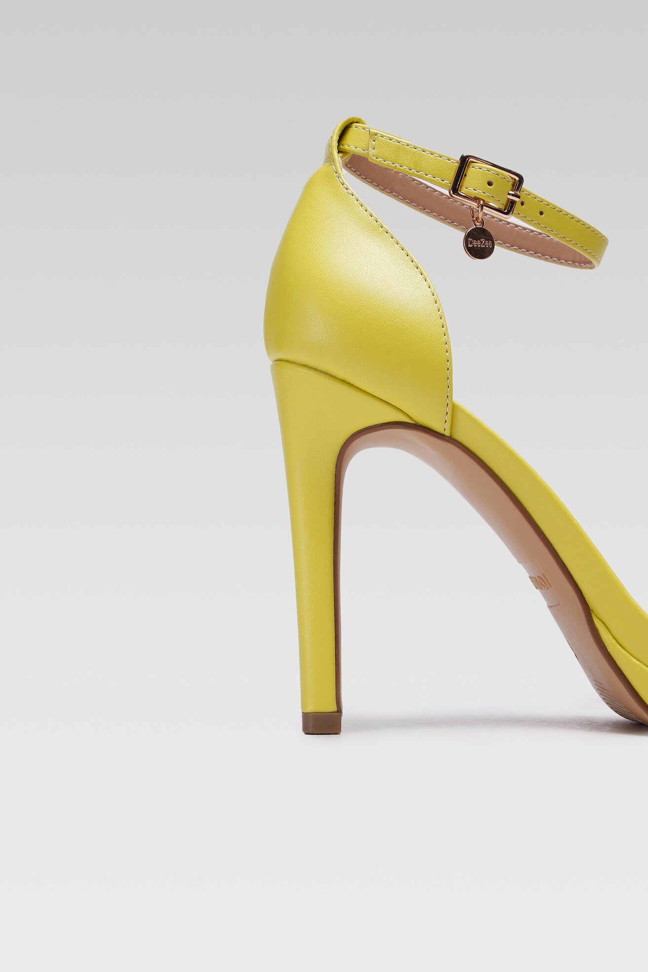 Sandale DeeZee LS5133-10A GALBEN