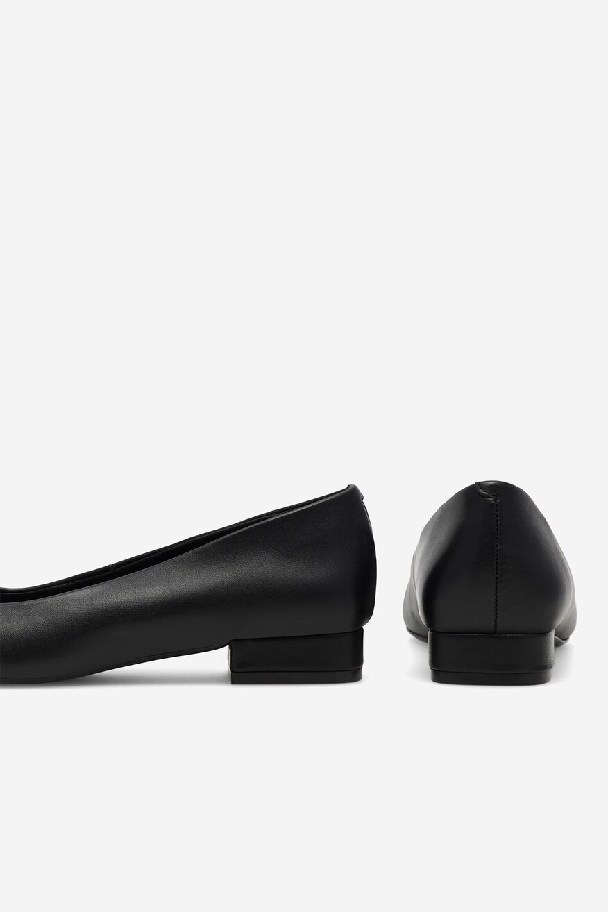 
                Gino Rossi - Skórzane baleriny - 5905588351467