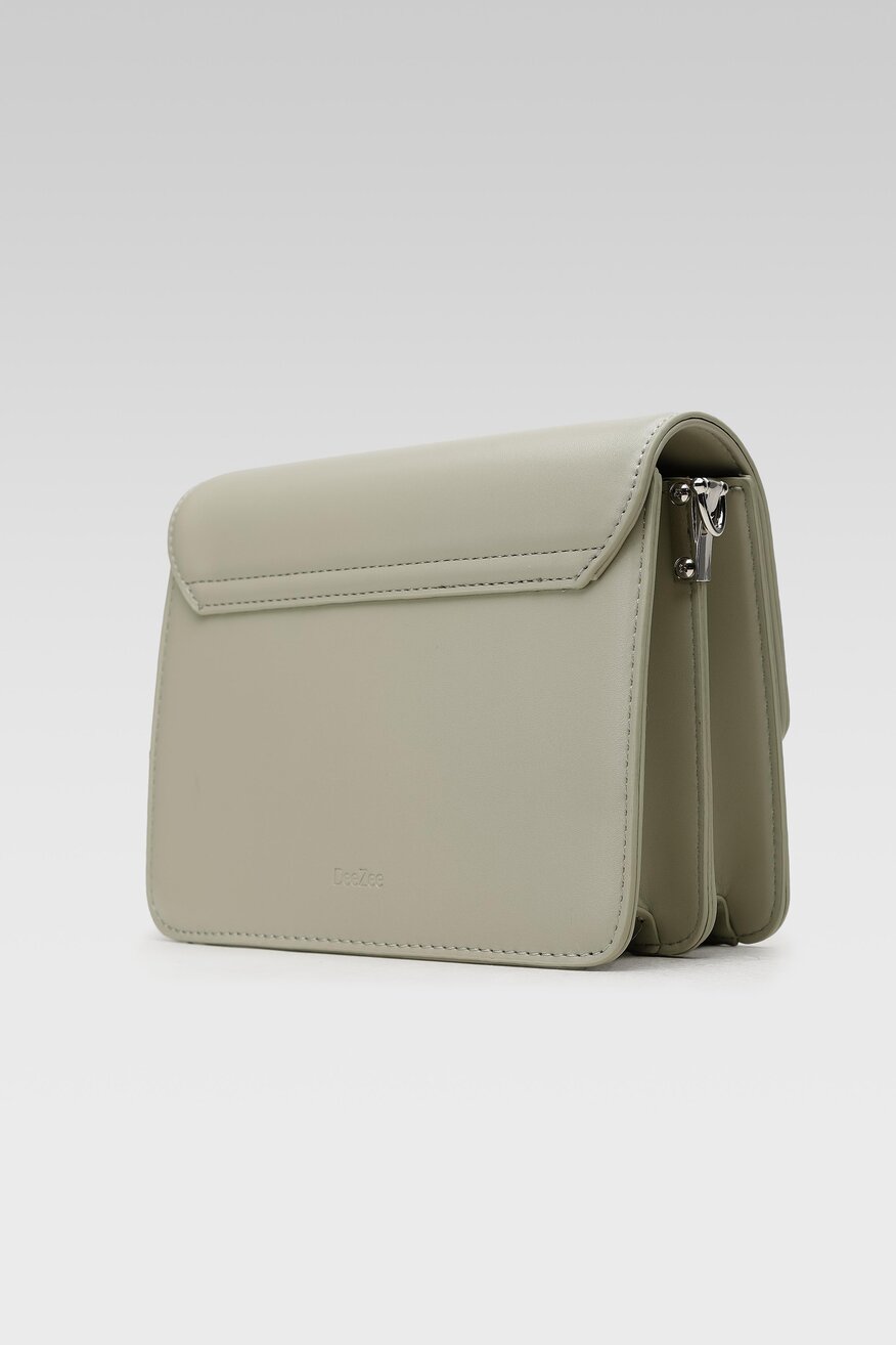 
                DeeZee - Torebka mała na efektownym pasku - 5904248536978