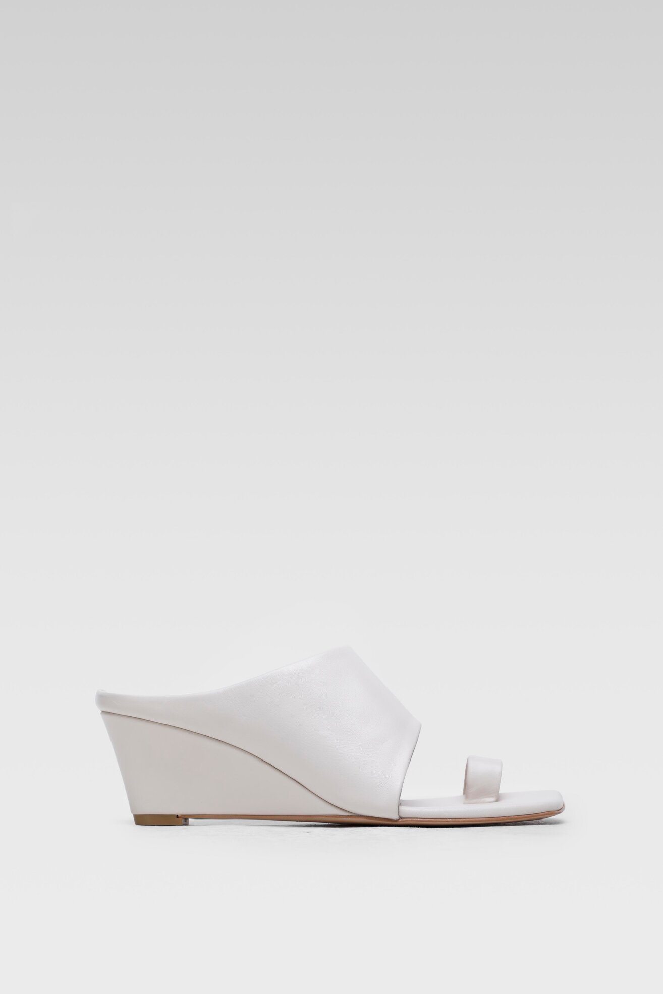 Klapki Badura 22918 Biały