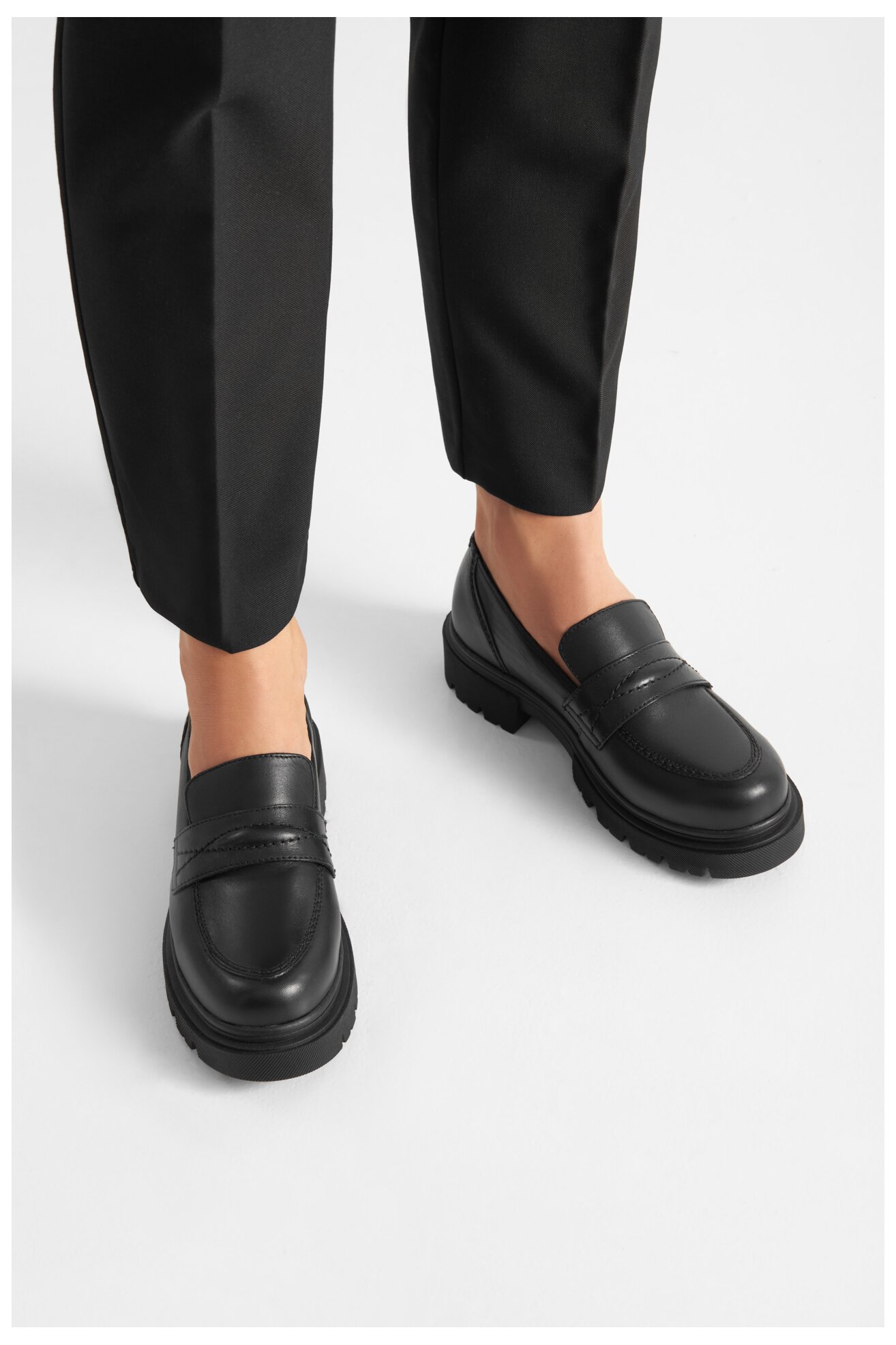 Mokaszin Lasocki EST-DONNA-52 FEKETE