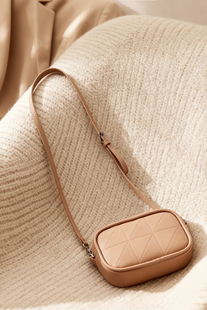 
                Geantă de mână DeeZee BEJ - 5906751229682