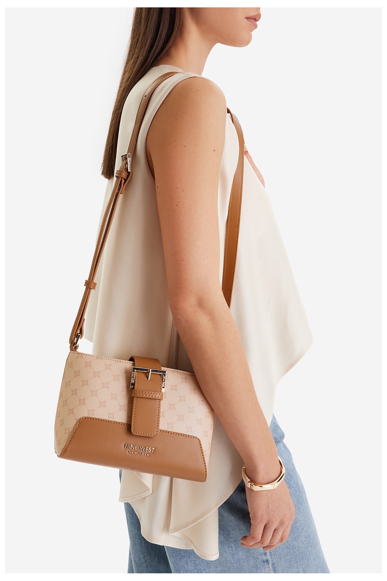 Дамска чанта NINE WEST CEO-Liss-KY218 БЕЖОВ